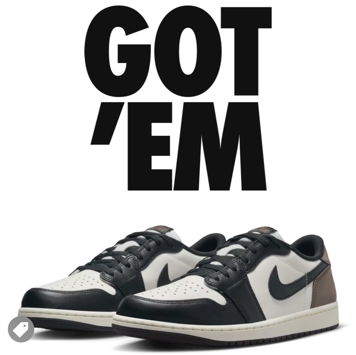 Jordan 1 Retro Low OG Mocha 착용 스타일