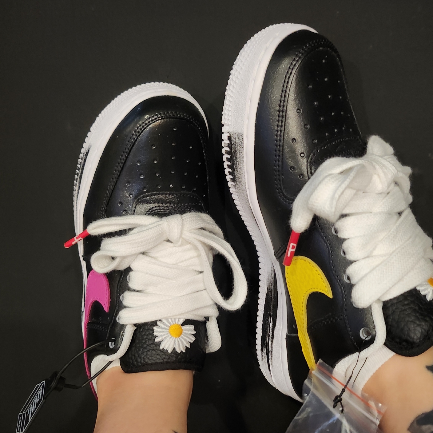 Nike x Peaceminusone Air Force 1 Low Para-Noise 3.0 Black and Multicolor 착용 스타일 - 4