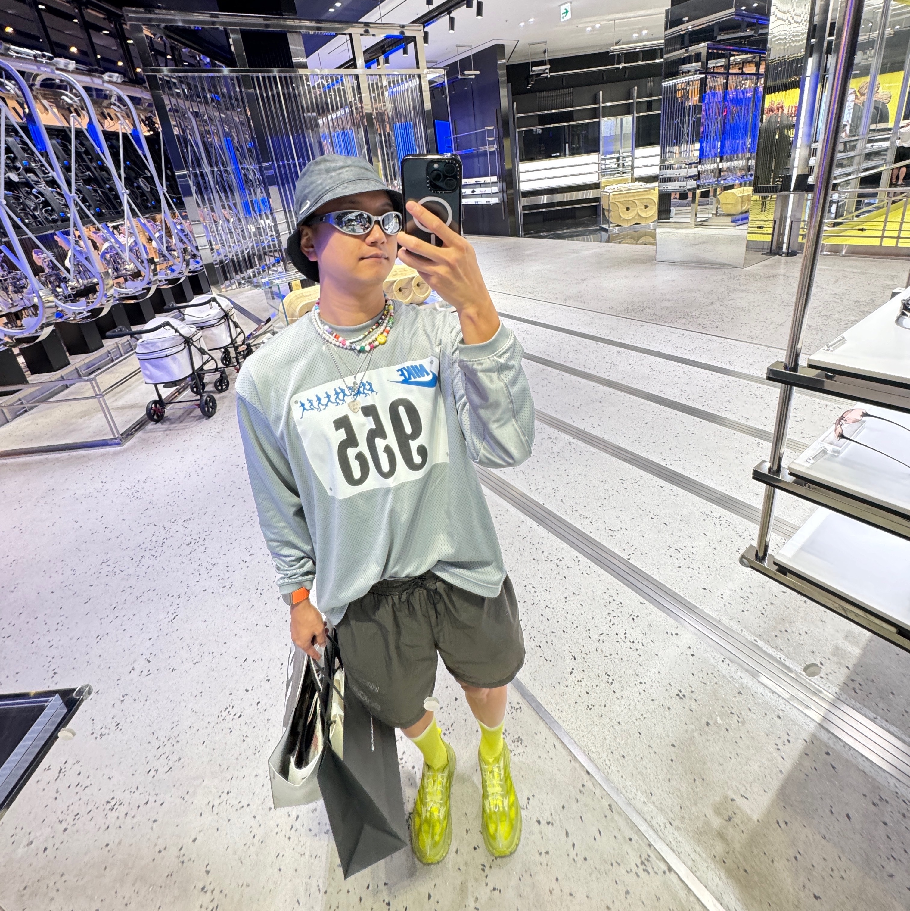 Nike x Cactus Plant Flea Market L/S Jersey Grey - Asia, Hoka x Satisfy Mafate Speed 4 Lite Sulfur 착용 스타일 - 2