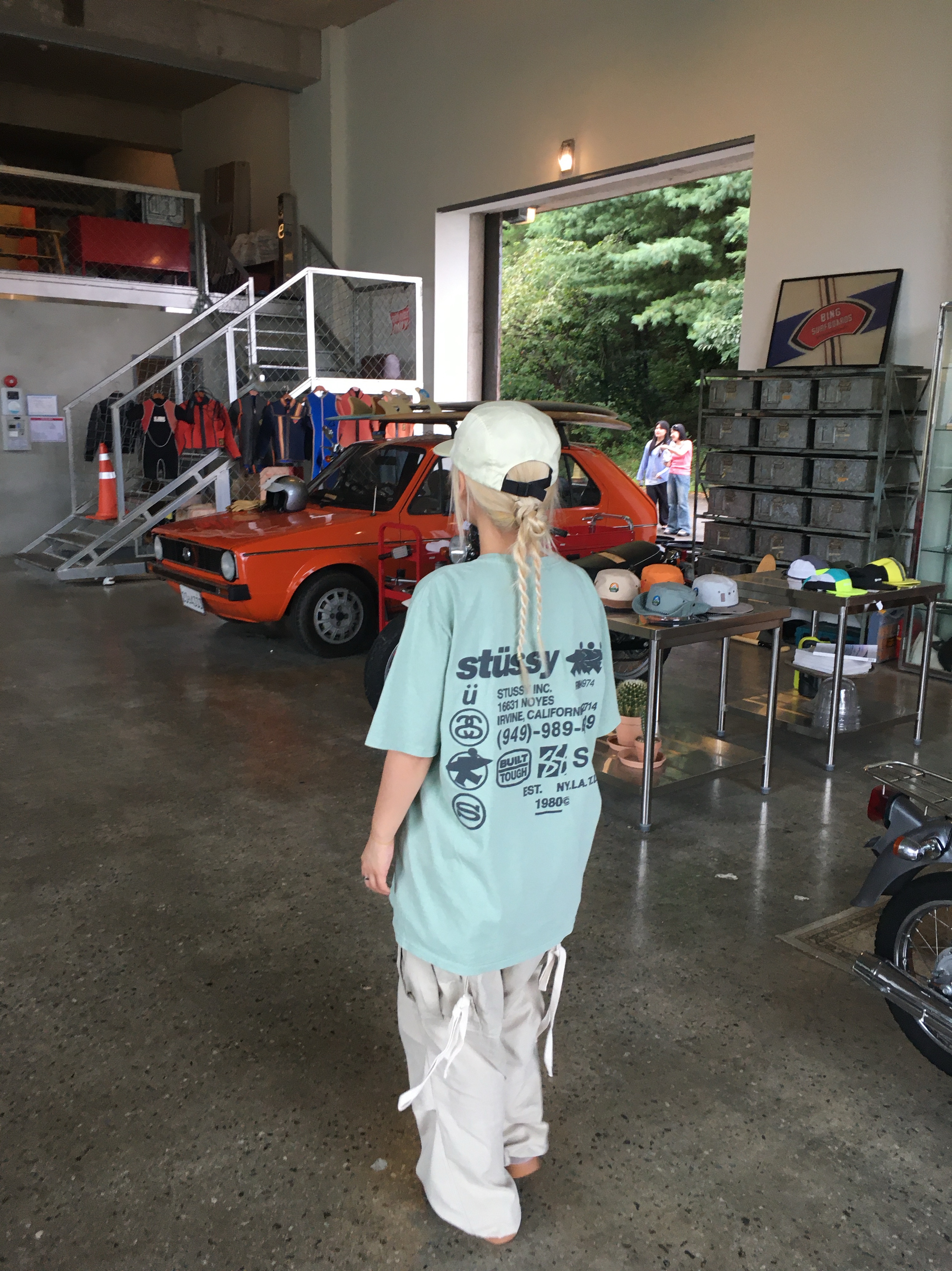 Stussy DNA Pigment Dyed T-Shirt Granite 착용 스타일 - 2