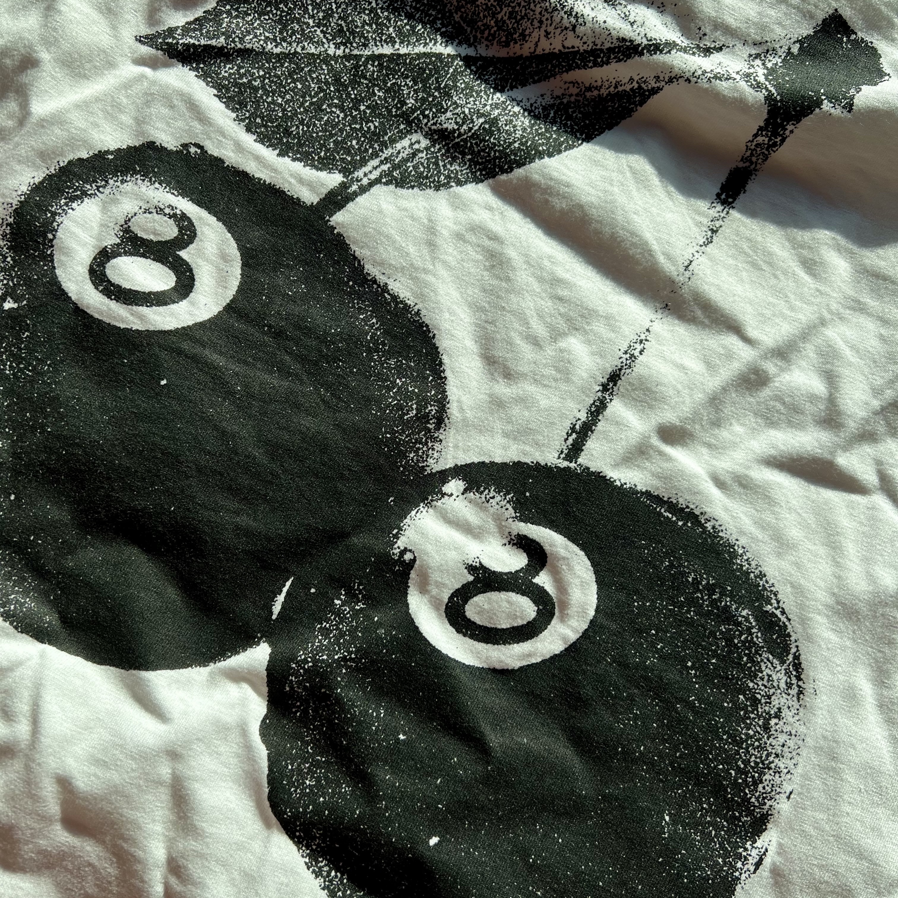 Stussy Cherries T-Shirt White 착용 스타일 - 4