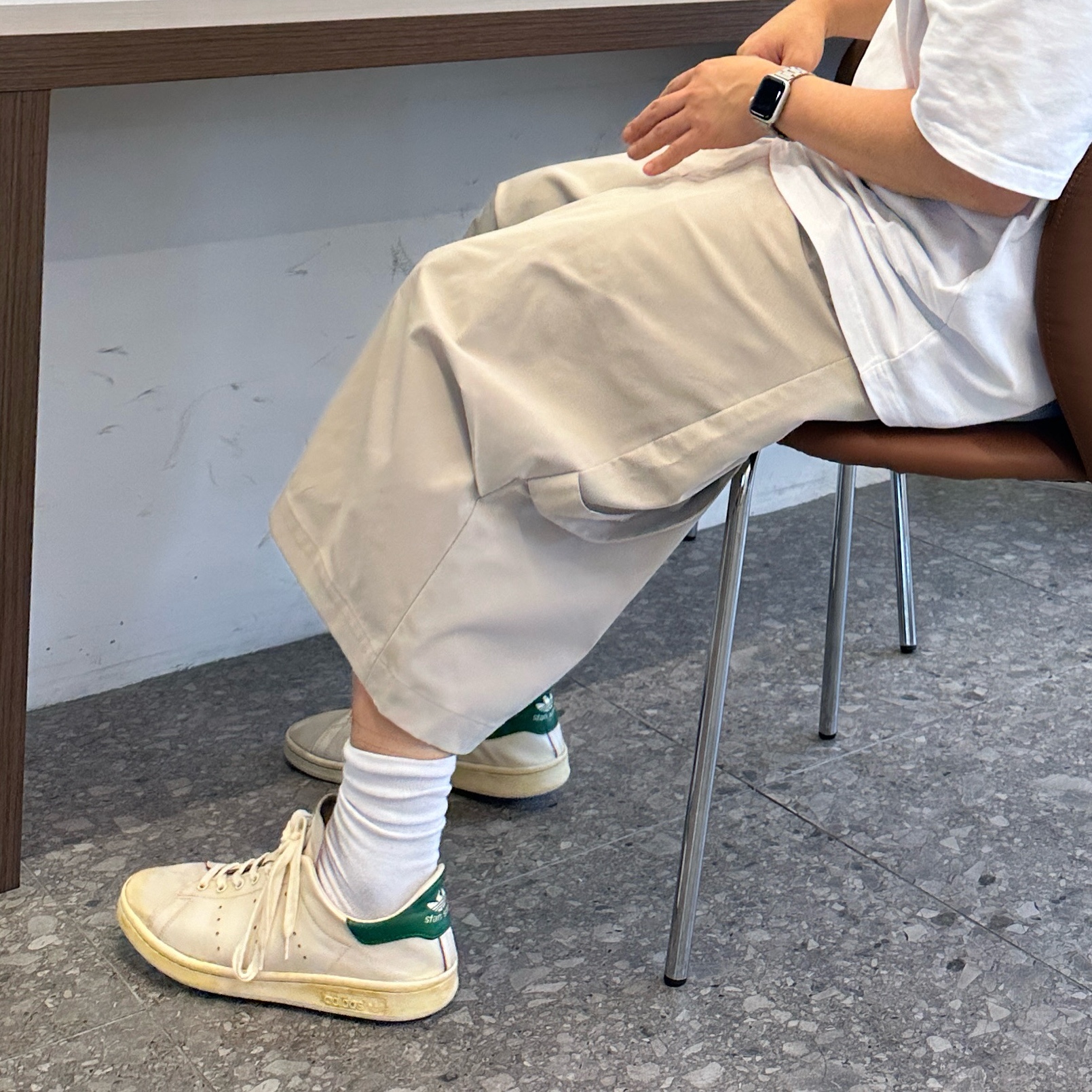 Adidas Stan Smith Decon Cloud White Green 착용 스타일 - 2