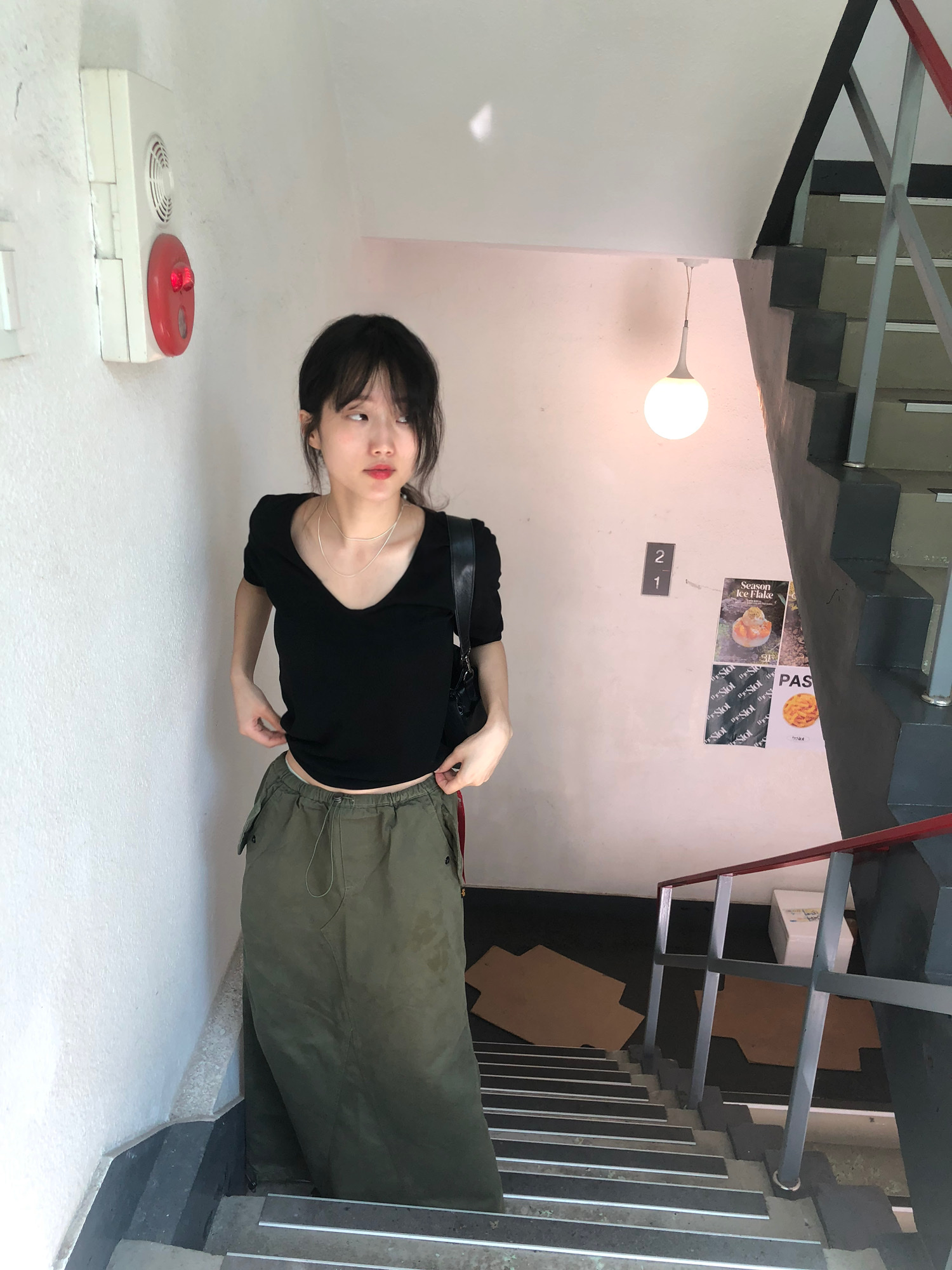 ALPHA INDUSTRIES Drawcord Skirt W Og-107 Green 착용 스타일 - 1