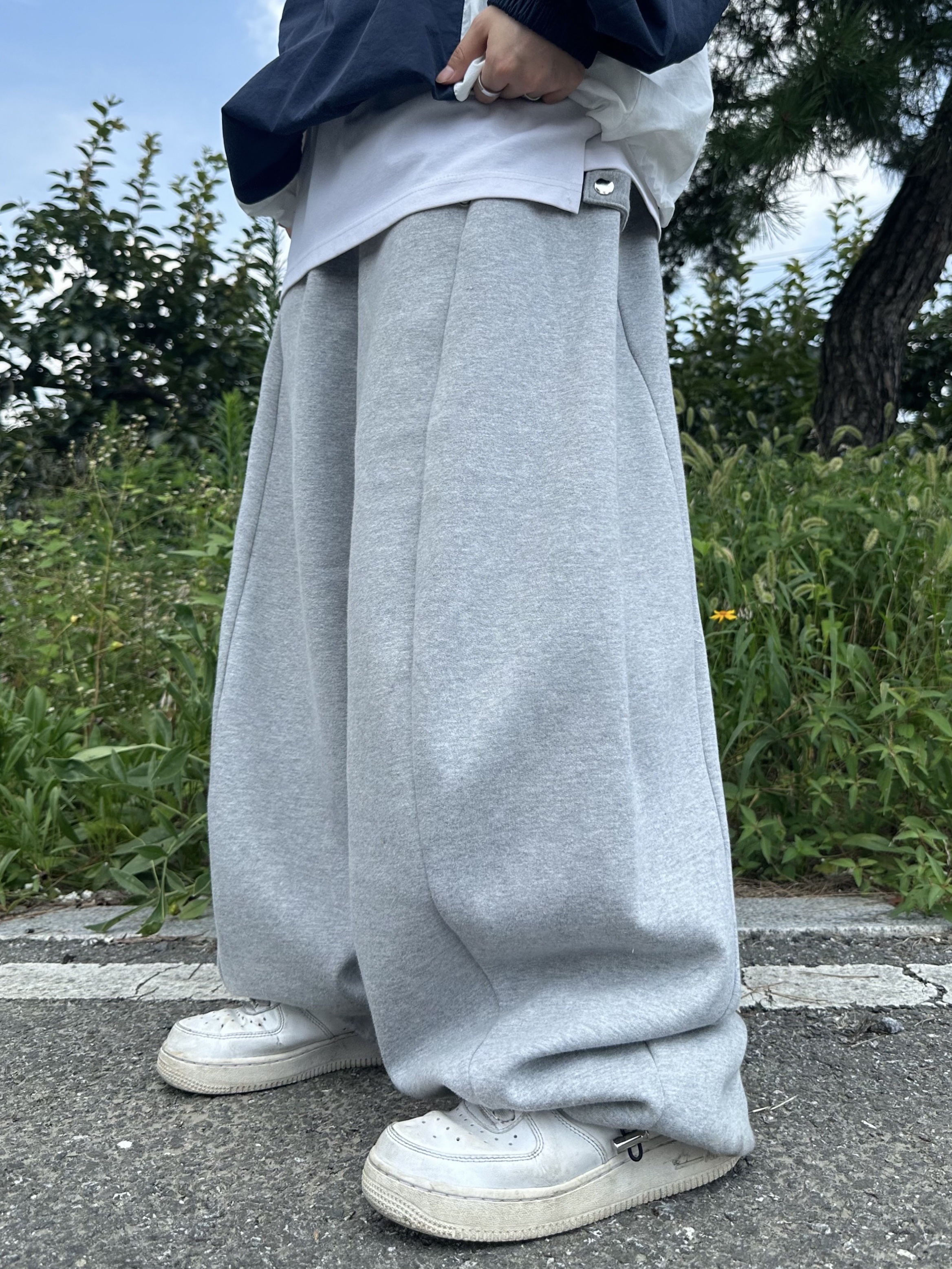 Nike Air Force 1 '07 Low White 착용 스타일 - 7