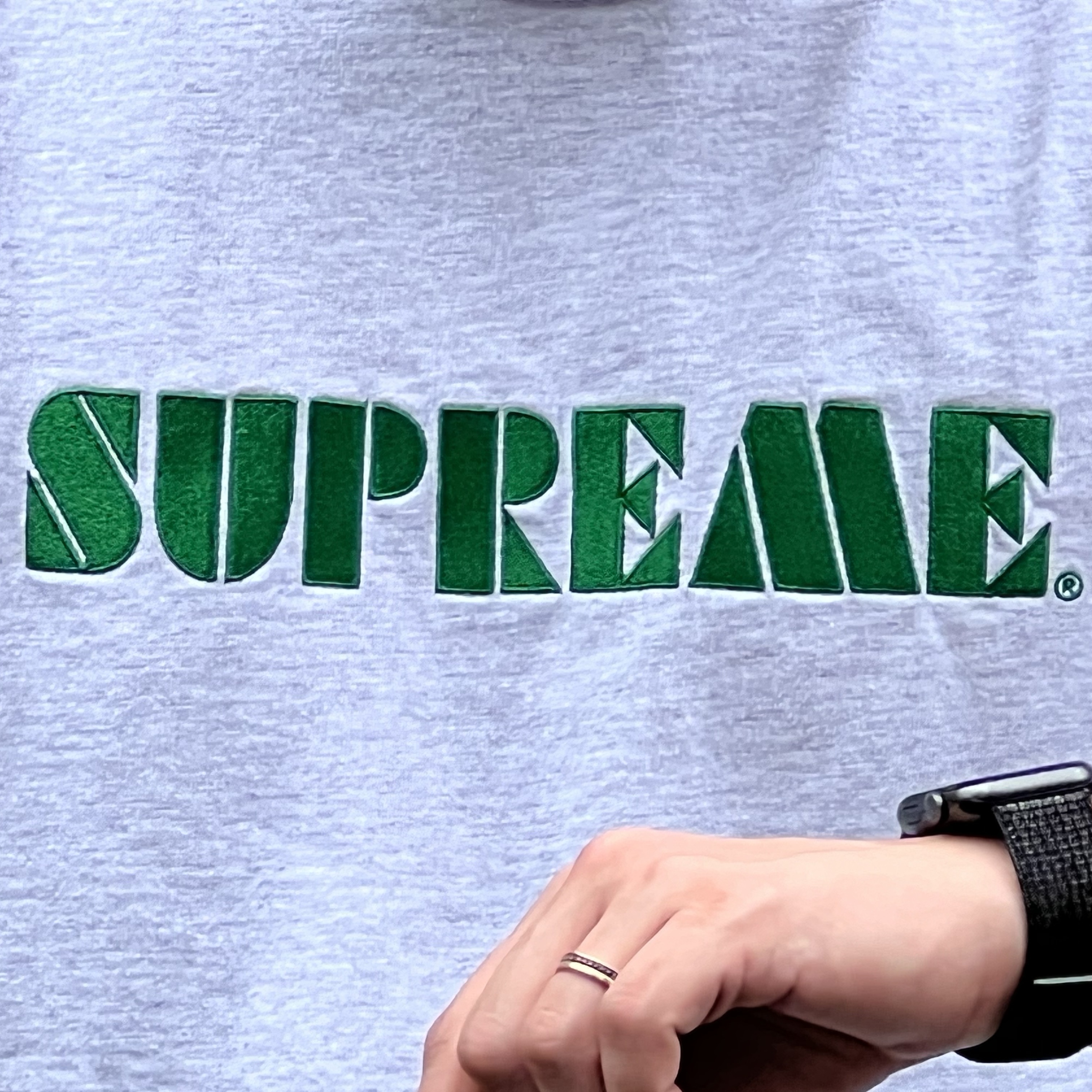 Supreme Stencil Embroidered S/S Top Ash Grey - 24SS, Hoka Hopara 2 Black 착용 스타일 - 3