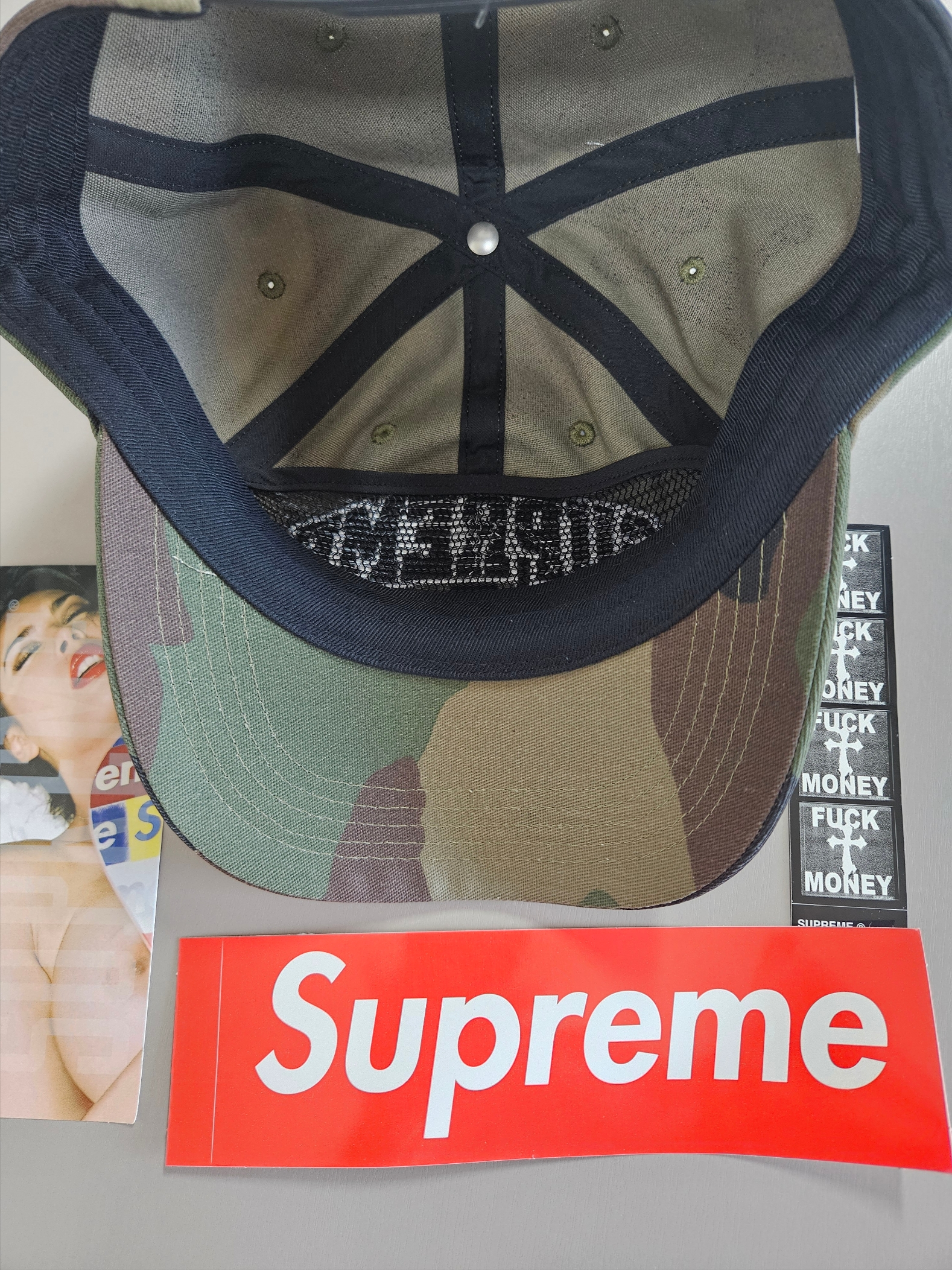 Supreme Felt Arc 6-Panel Woodland Camo - 24FW 착용 스타일 - 4