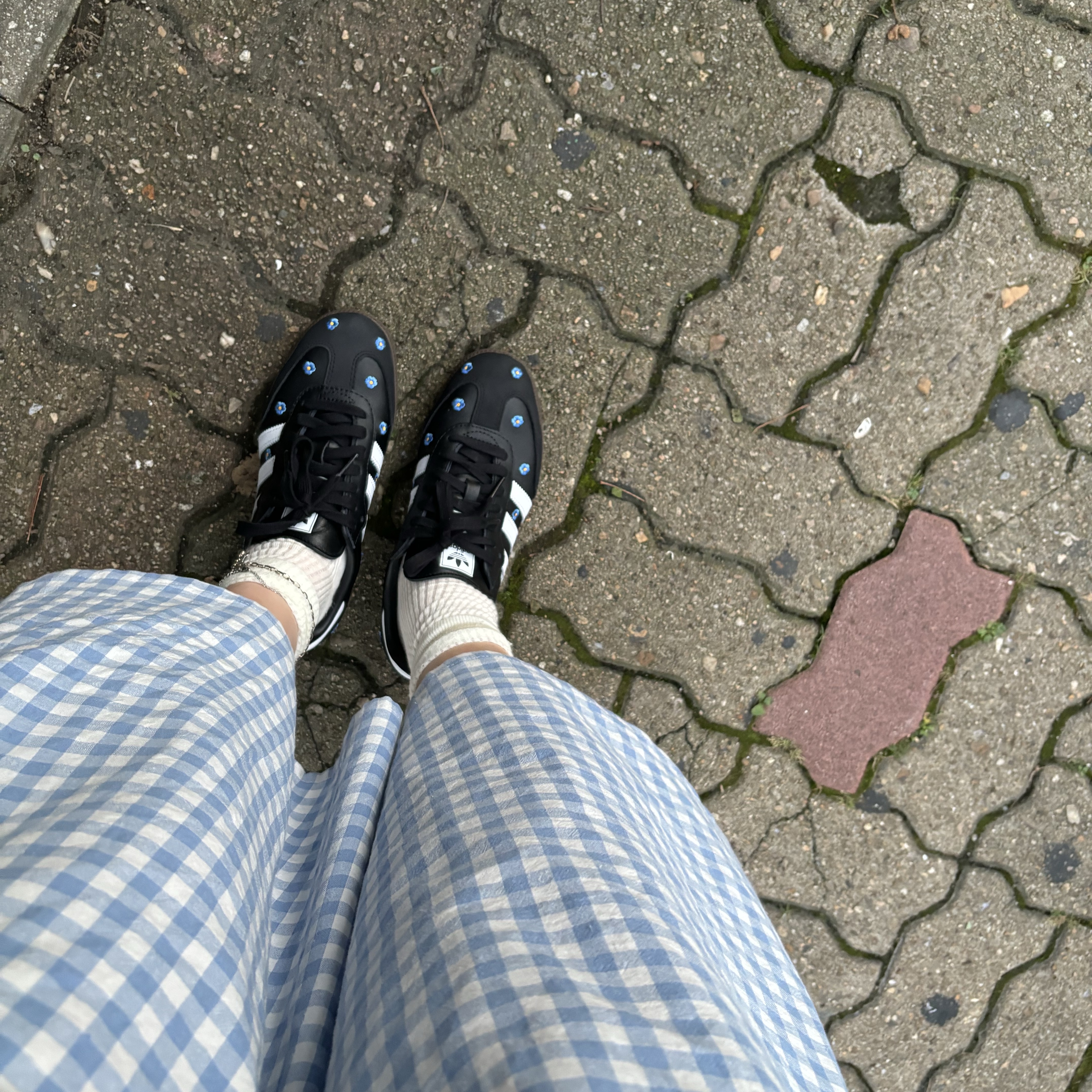 (W) Adidas Samba OG Core Black White 착용 스타일