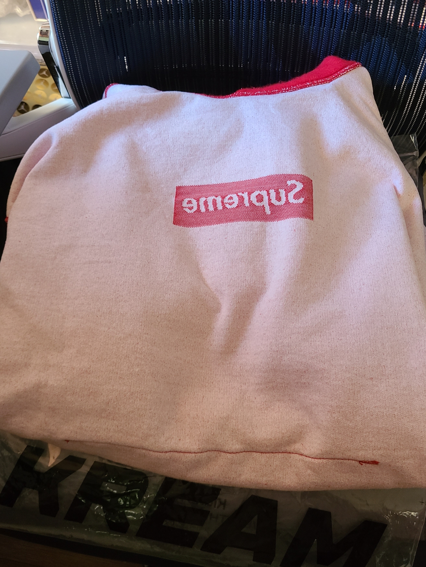 Supreme Inside Out Box Logo Hooded Sweatshirt Red - 23SS 착용 스타일 - 1