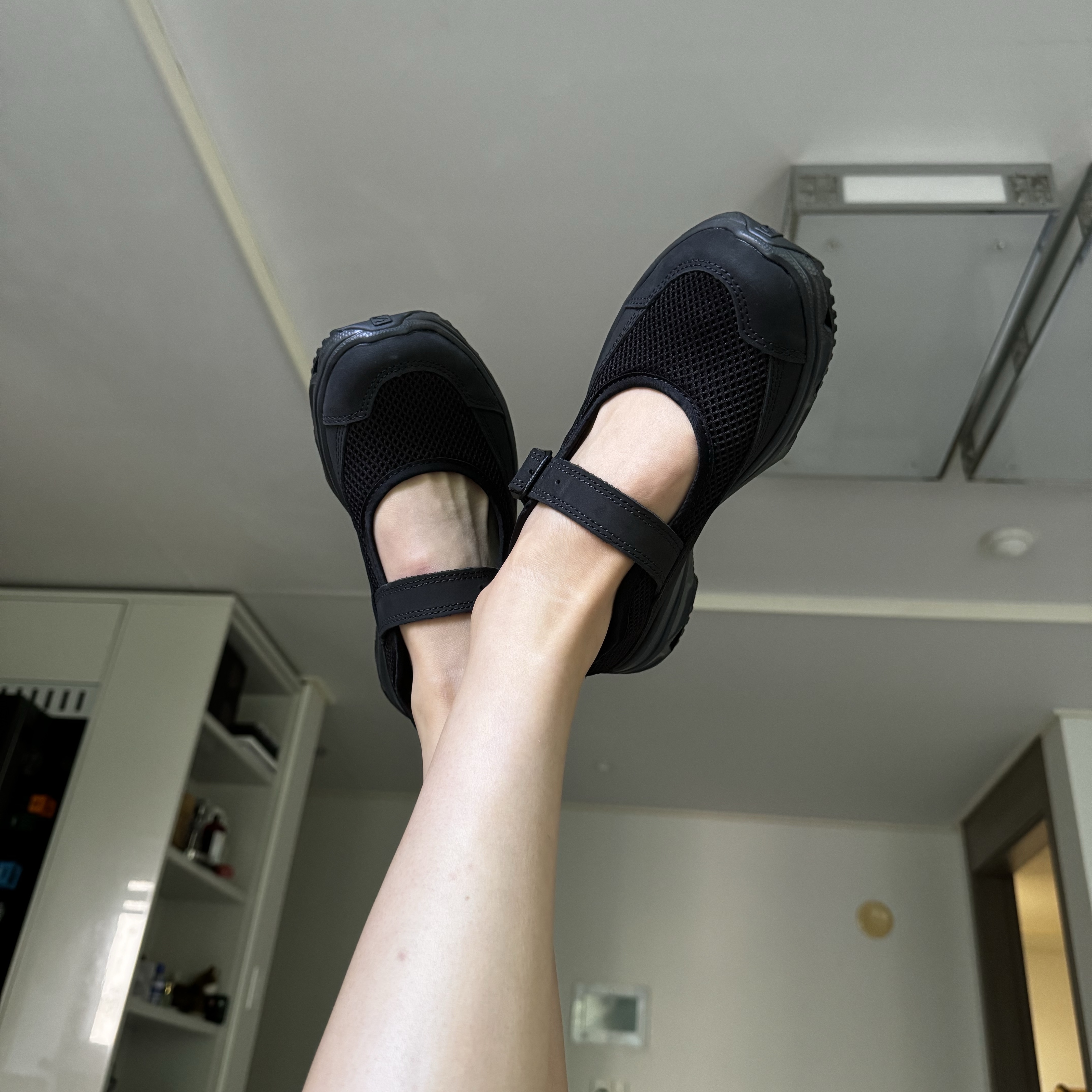 Salomon RX Marie Jeanne Black 착용 스타일 - 2