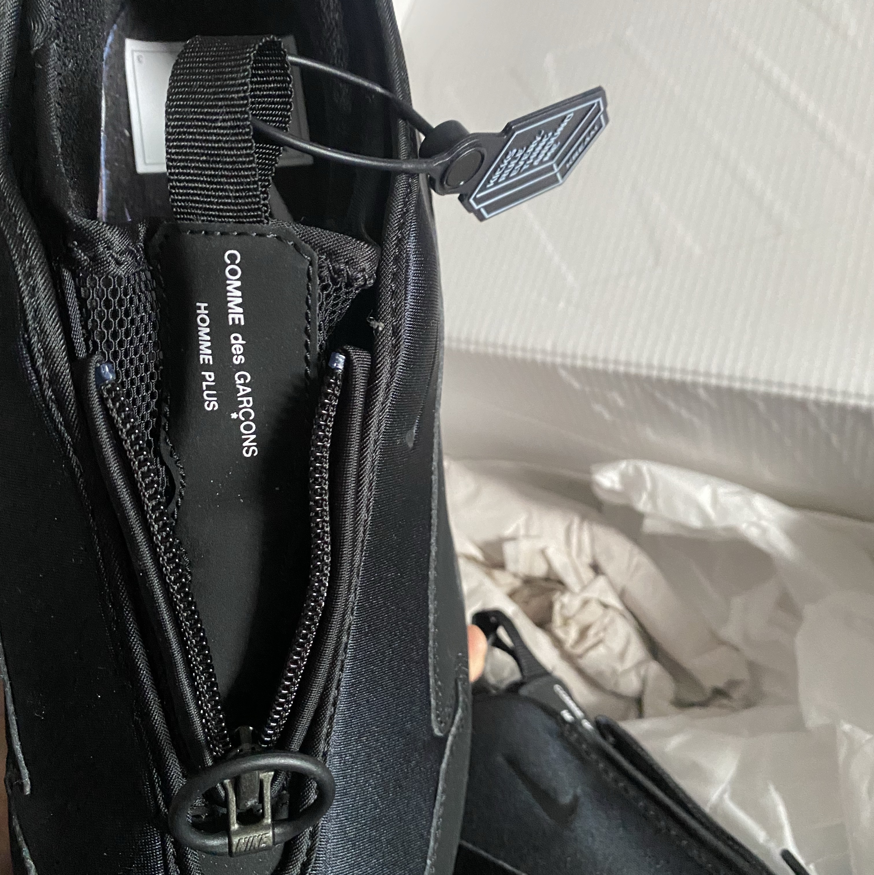 Nike x Comme des Garcons Homme Plus Air Max Sunder SP Black 착용 스타일 - 1