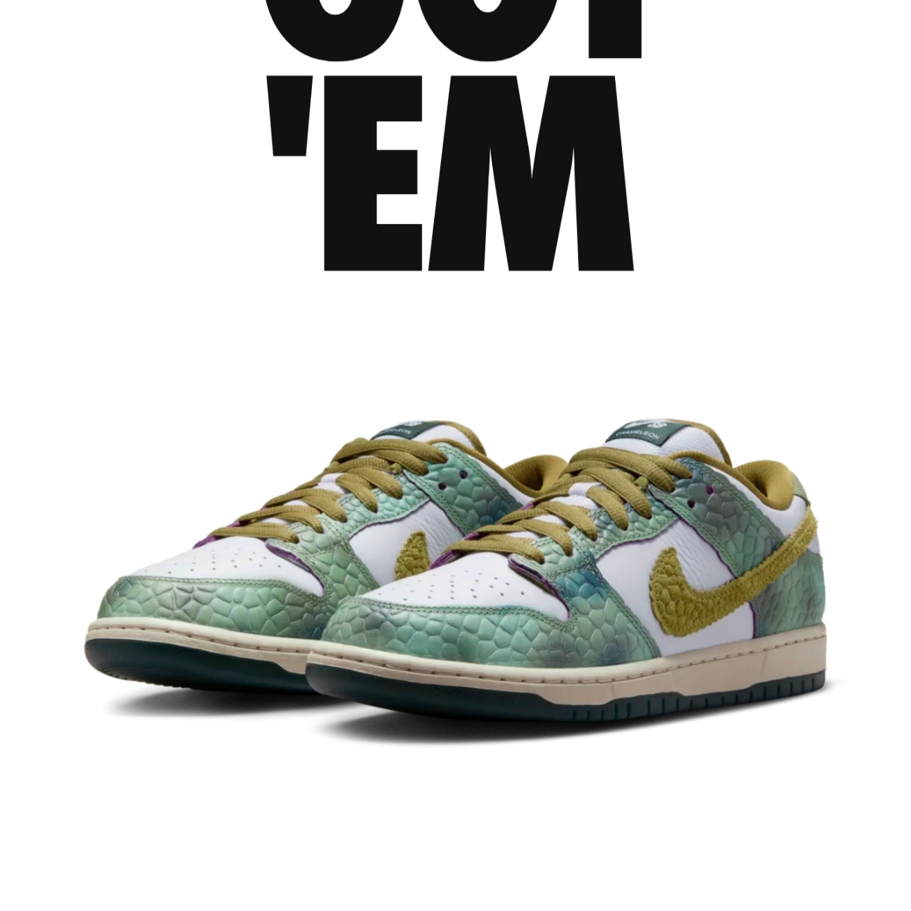 Nike x Alexis Sablone SB Dunk Low Pro White and Pacific Moss 착용 스타일