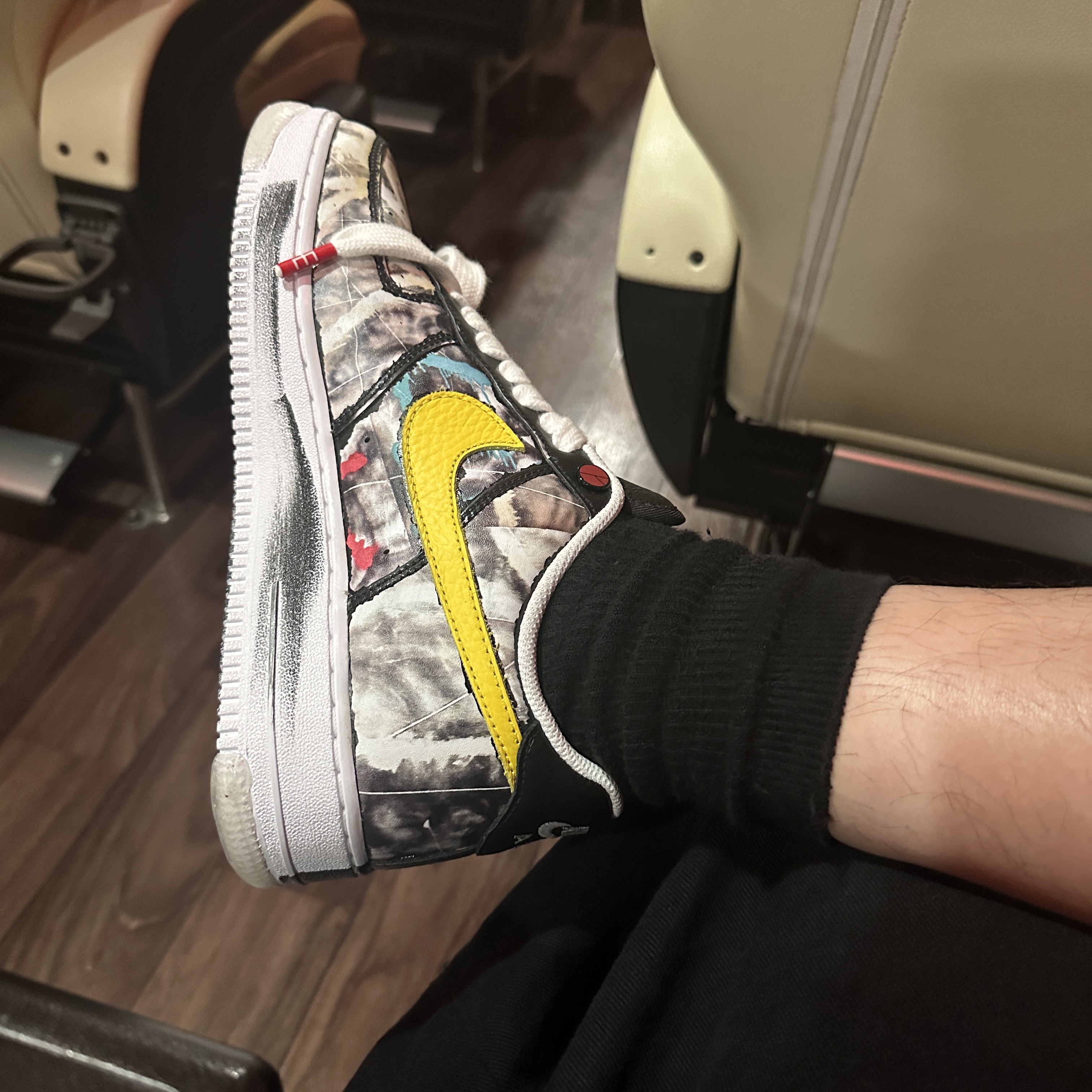 Nike x Peaceminusone Air Force 1 Low Para-Noise 3.0 Black and Multicolor 착용 스타일