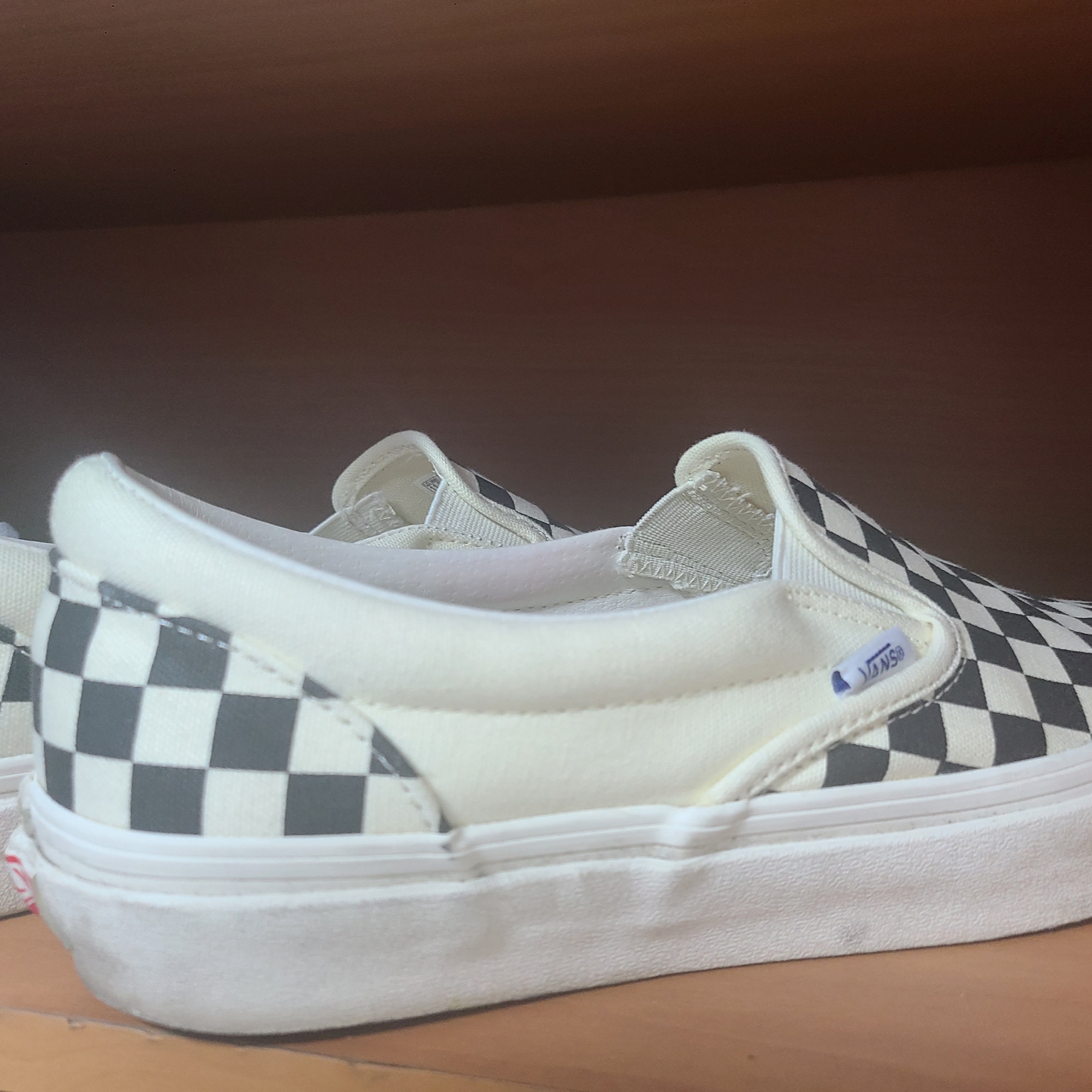 Vans Vault OG Classic Slip-On LX Checkerboard 착용 스타일