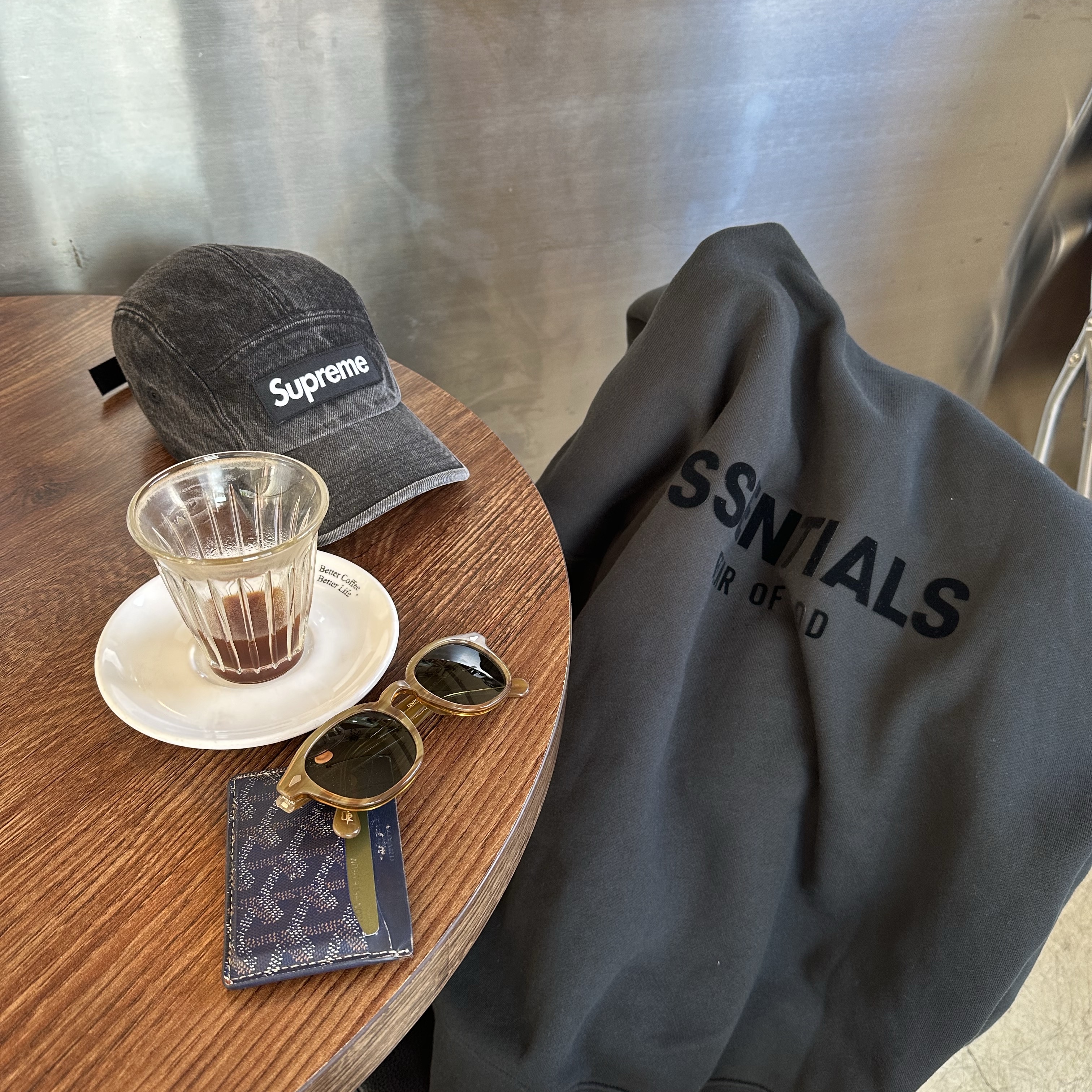 Essentials The Core Collection Hoodie Stretch Limo, Supreme Denim Camp Cap Black - 23SS 착용 스타일