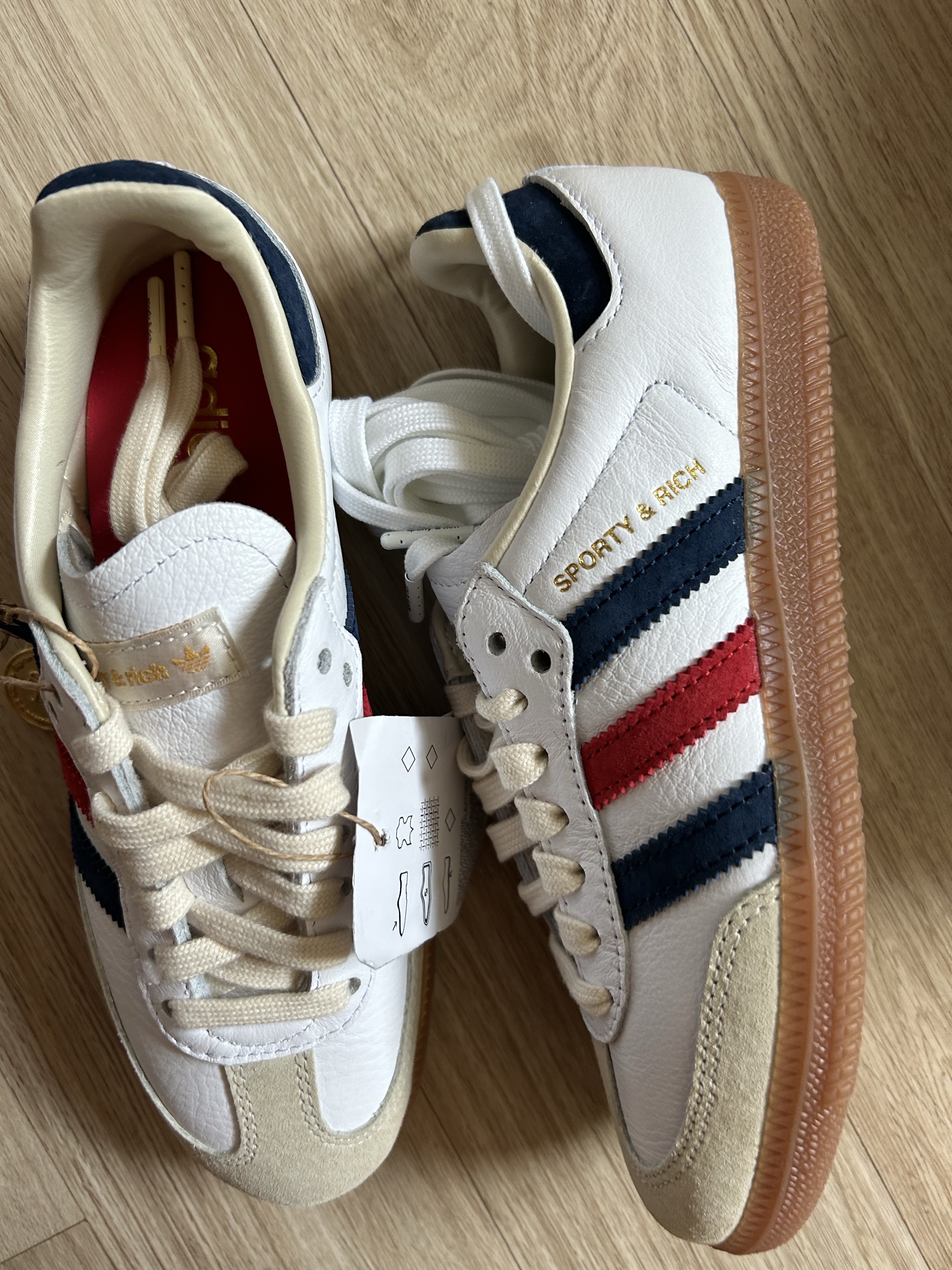 Adidas x Sporty & Rich Samba OG Cloud White Night Indigo 착용 스타일