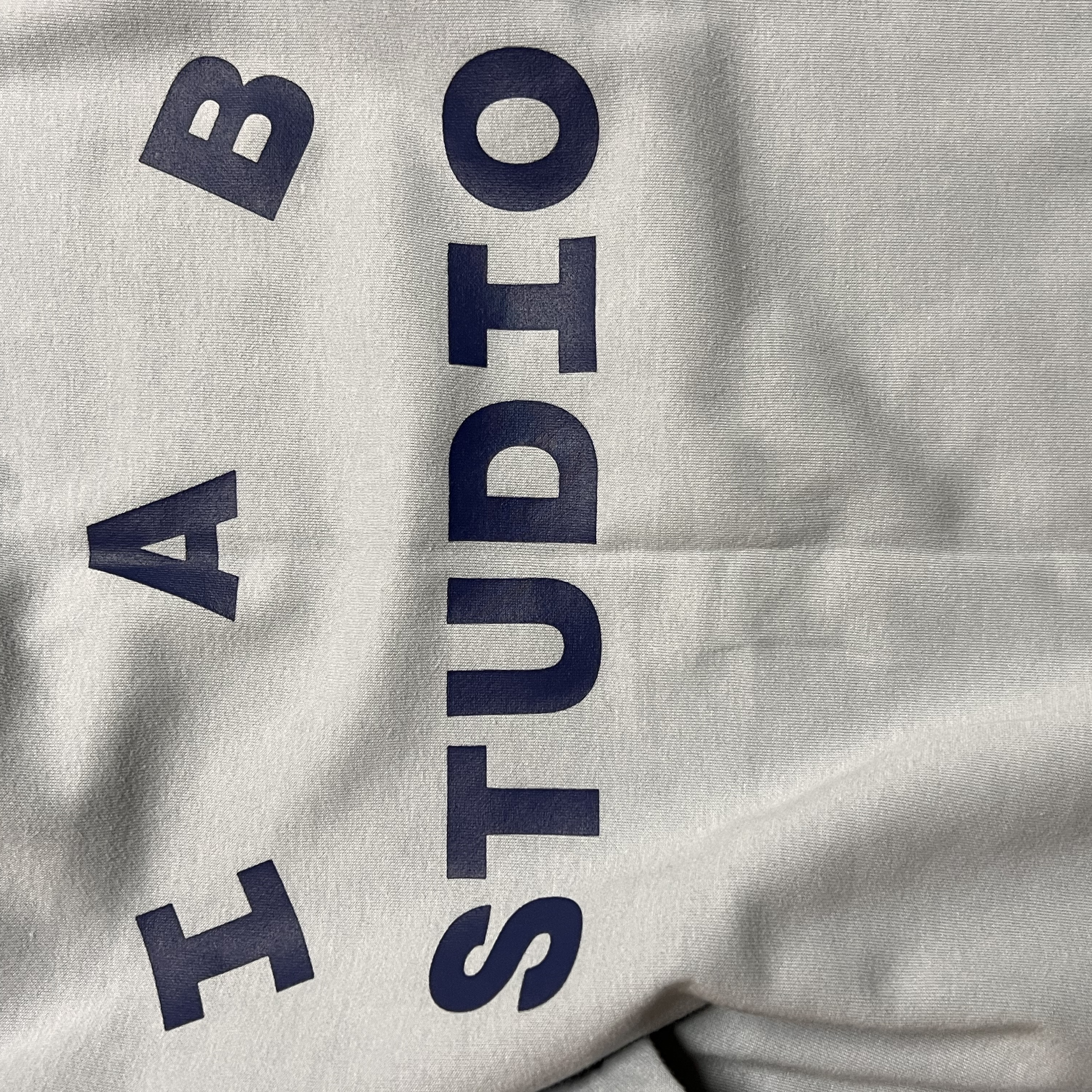 IAB Studio T-Shirt Ash Blue - 21SS 착용 스타일