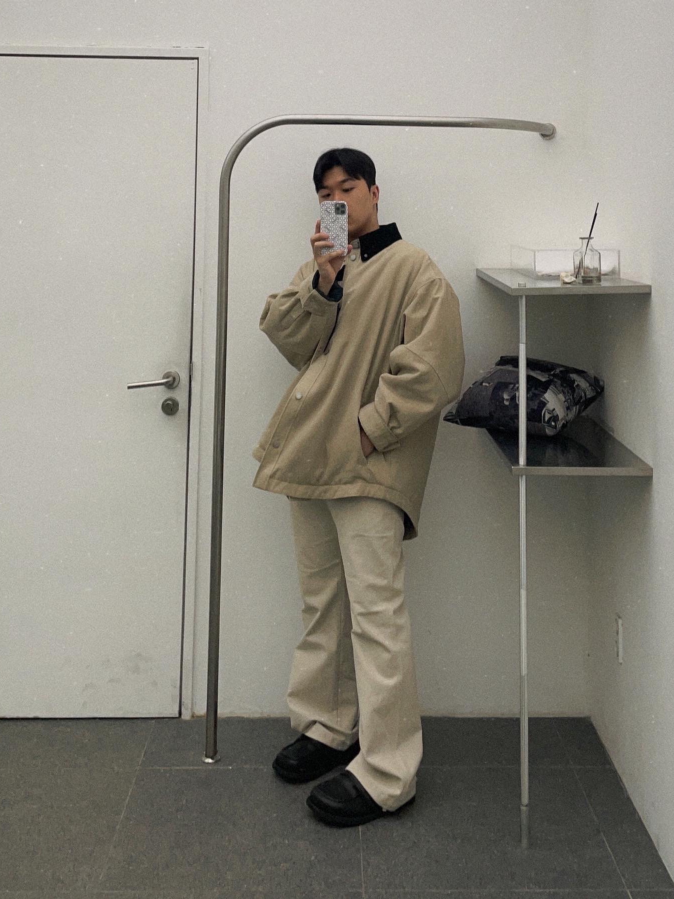 Haleine Padded Work Shirt Jacket Grey Check (VJ318), Haleine Padded Work Shirt Jacket Beige (VJ317) 착용 스타일