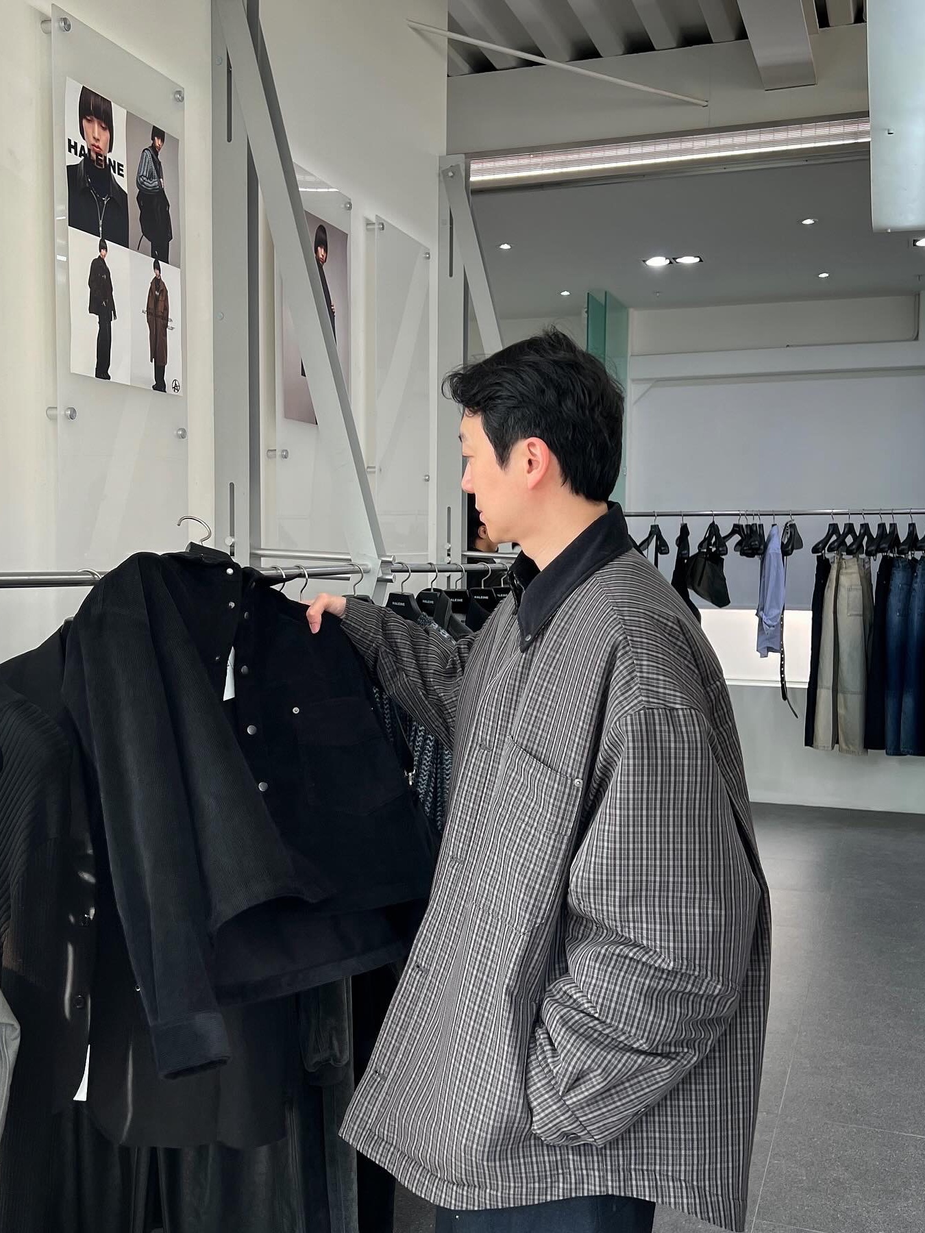 Haleine Padded Work Shirt Jacket Beige (VJ317), Haleine Padded Work Shirt Jacket Grey Check (VJ318) 착용 스타일