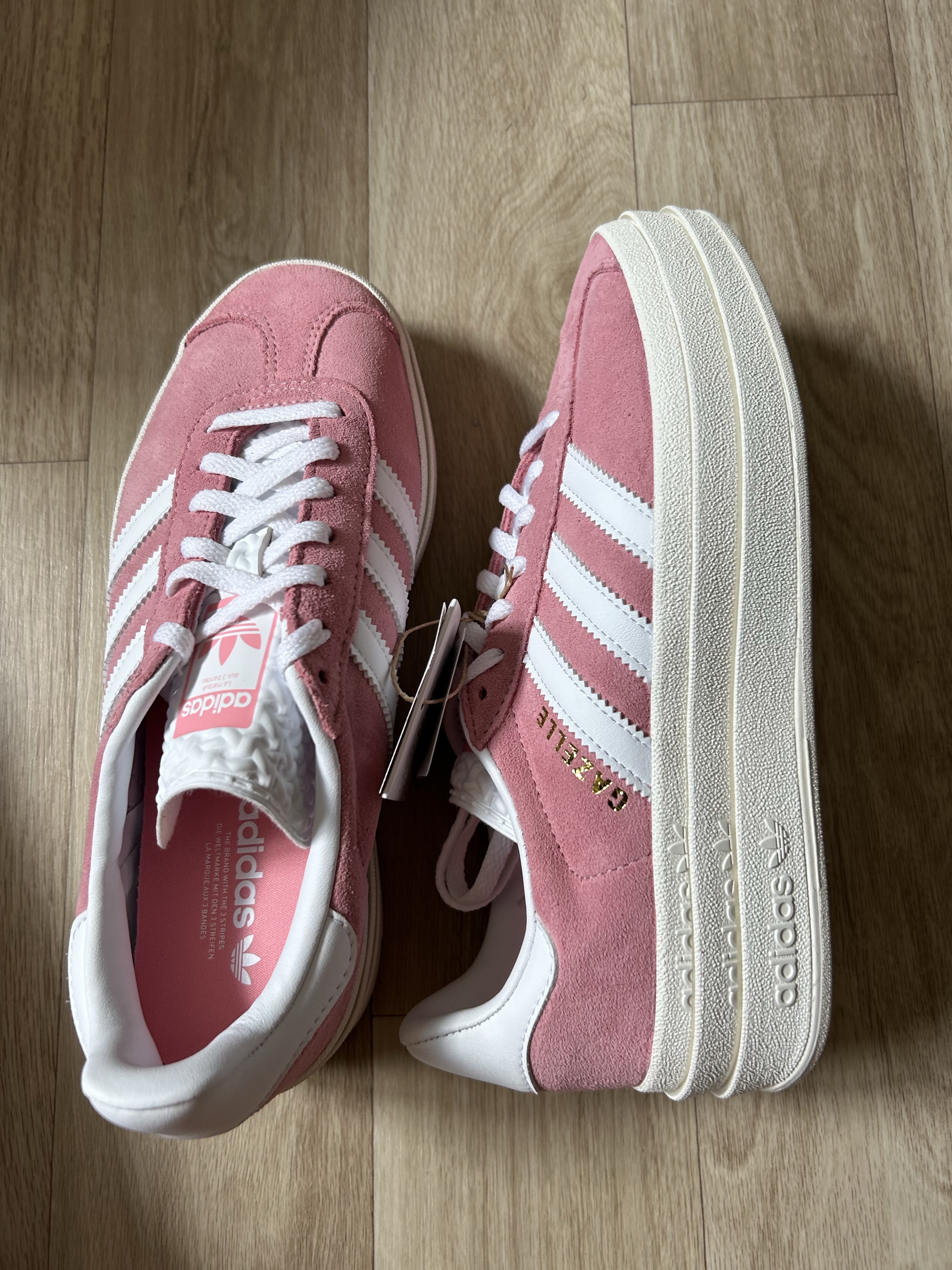 (W) Adidas Gazelle Bold Super Pop 착용 스타일