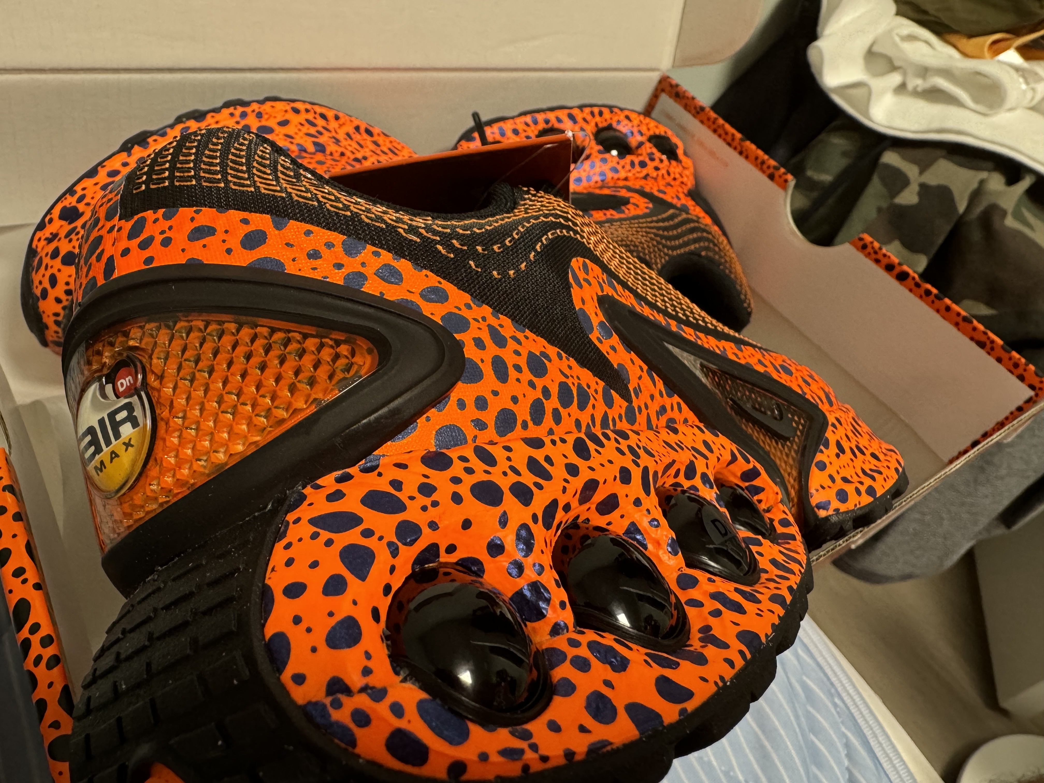 Nike Air Max Dn Premium Electric 착용 스타일 - 4