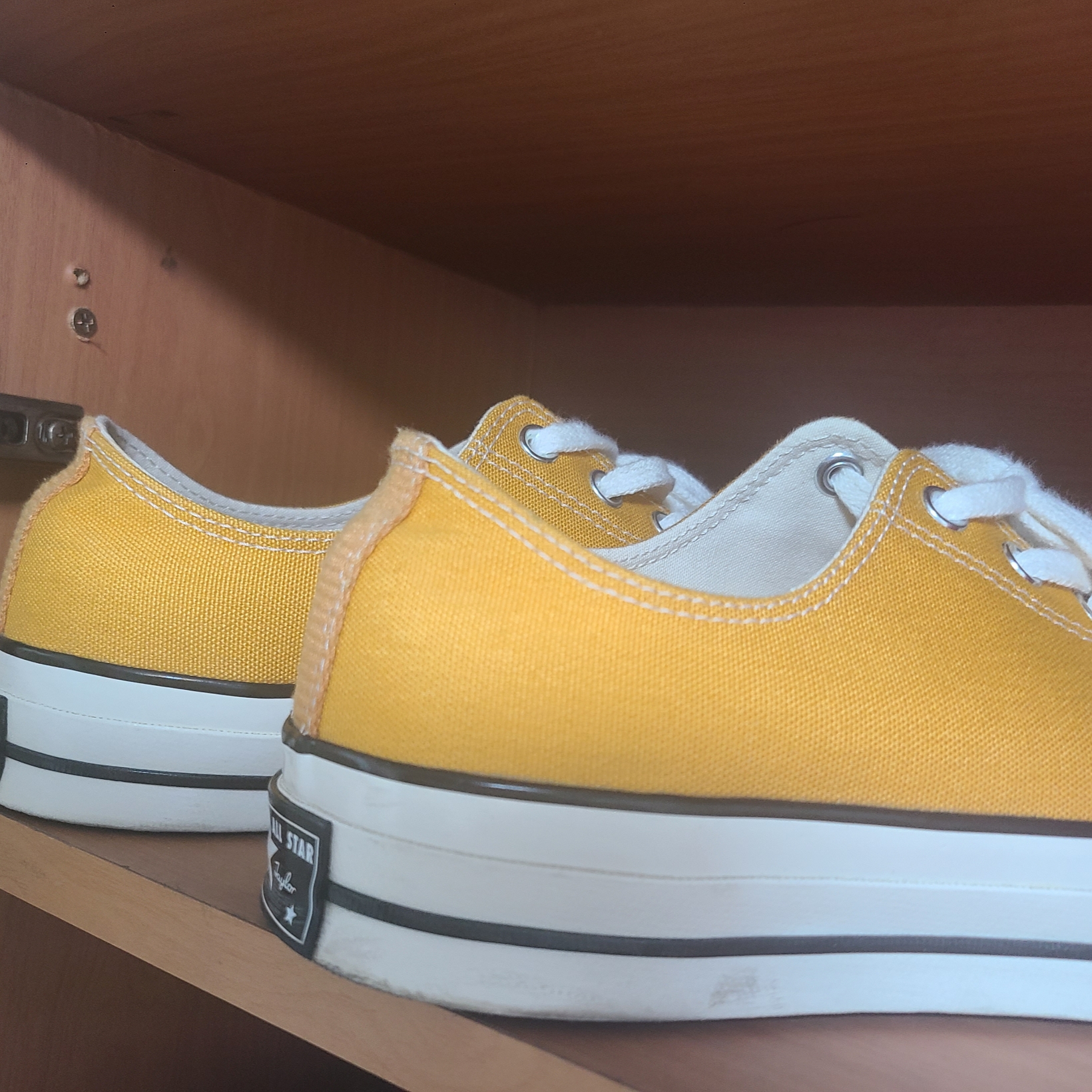 Converse Chuck 70 Ox Vintage Canvas Sunflower 착용 스타일