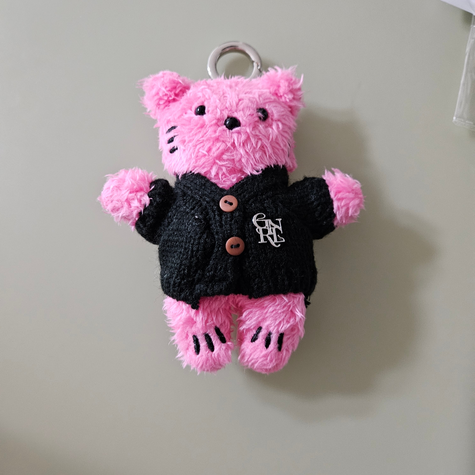 General Idea unisex DEA doll key ring 3col 착용 스타일