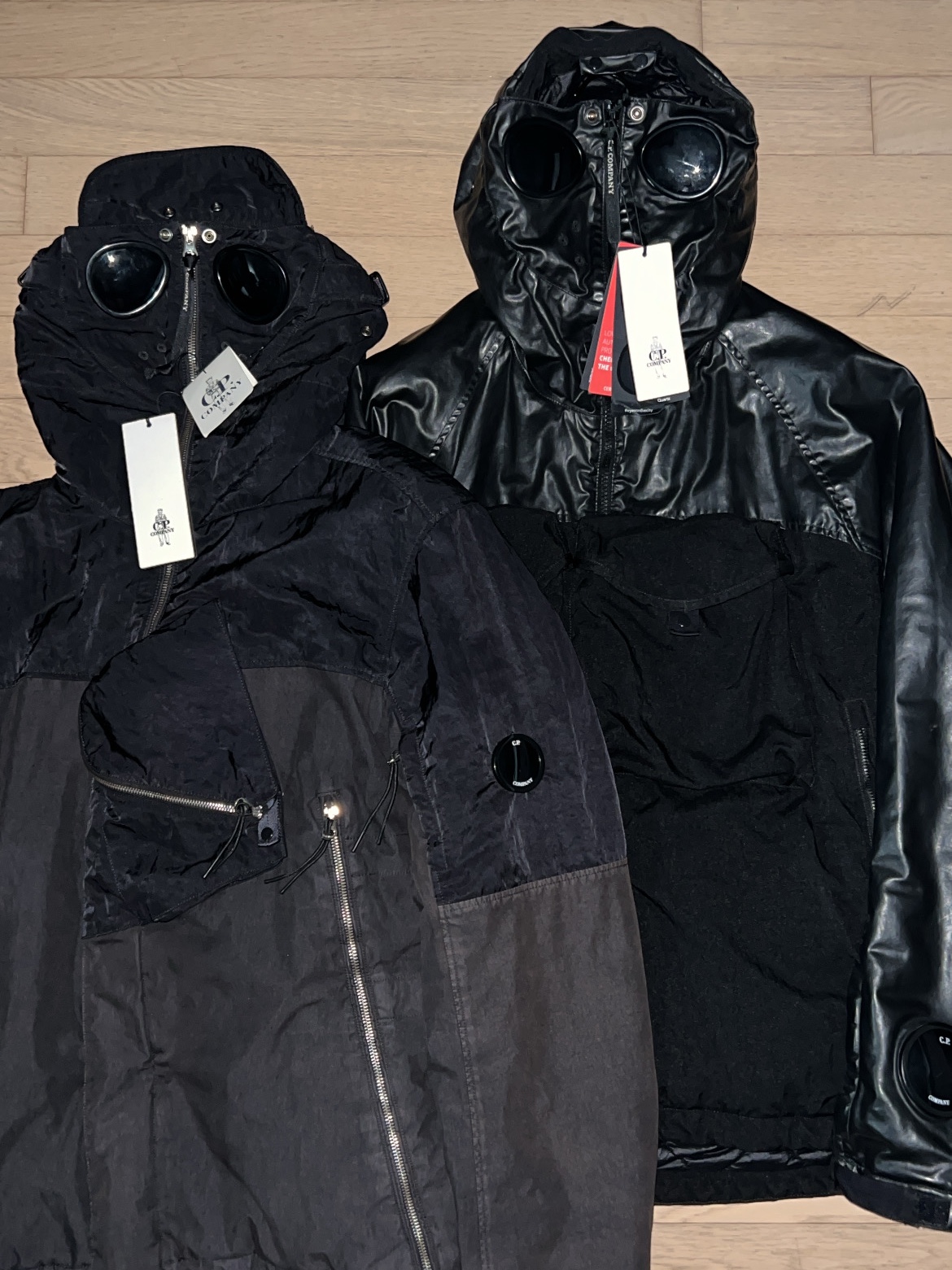 Stone Island 41123 Membrana 3L TC Hooded Jacket Black - 24SS, Stone Island 64251 Garment Dyed Cotton Fleece Full Zip Hooded Sweatshirt Black - 24SS 착용 스타일 - 3