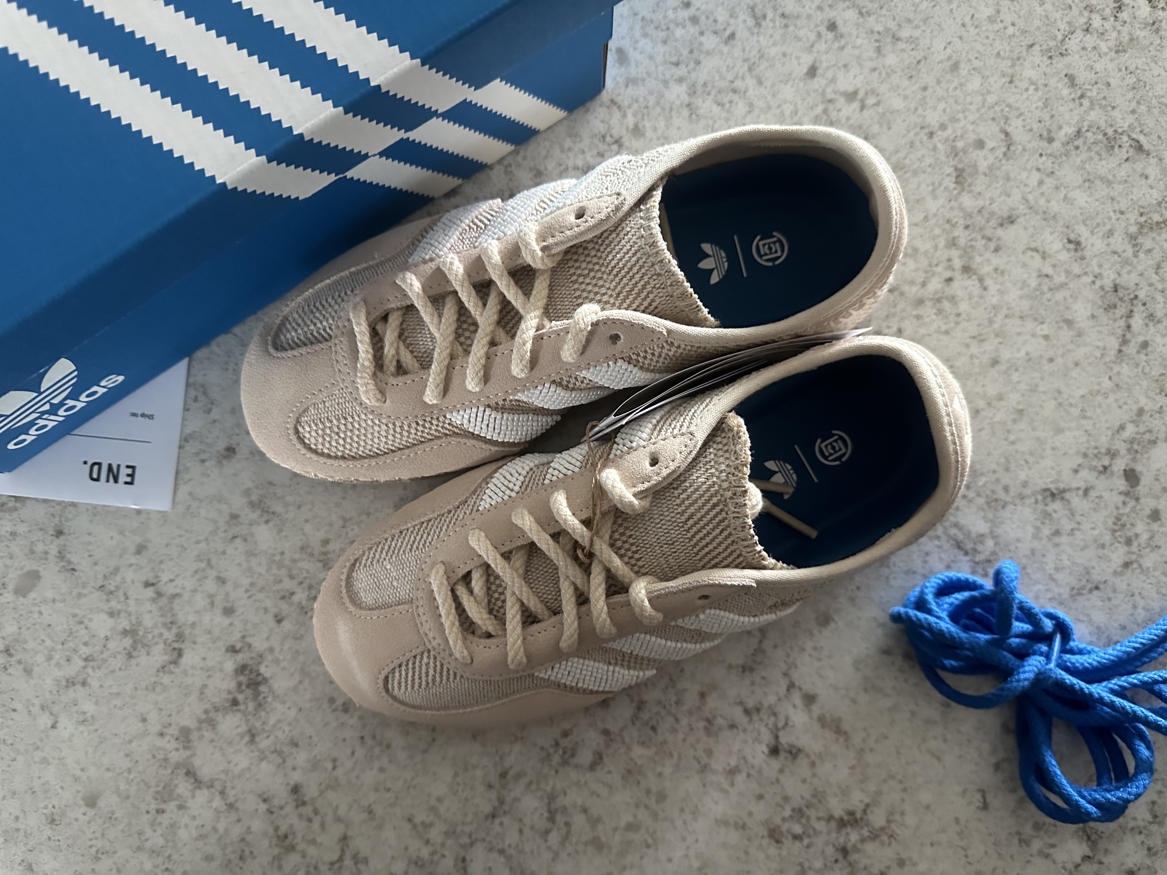 Adidas x Clot Gazelle Halo Ivory Cloud White 착용 스타일 - 1