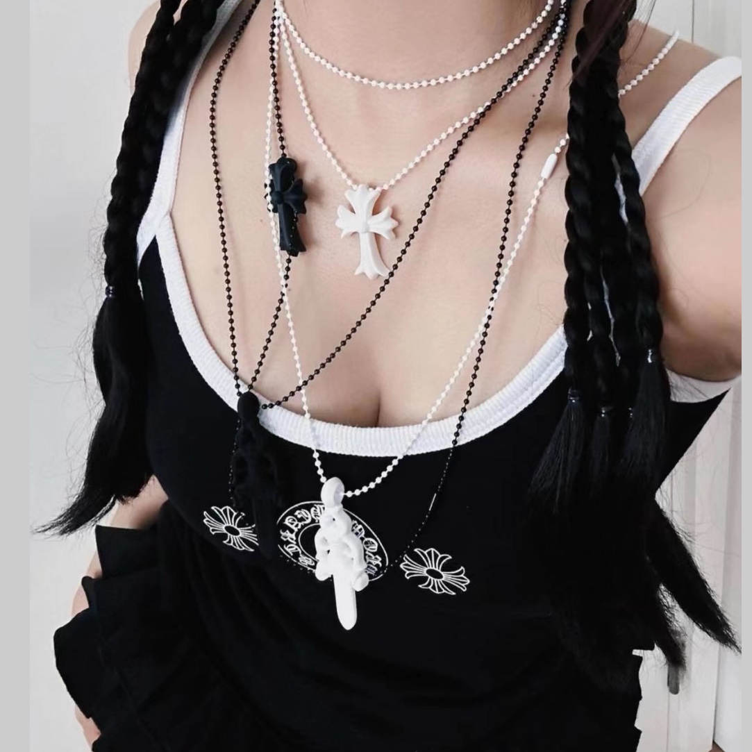Chrome Hearts Silichrome CH Cross Pendant Black 2022/2023/2025 착용 스타일