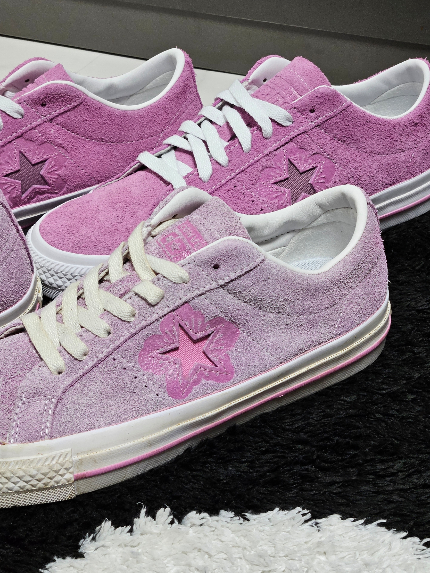 Converse One Star Pro Flower Light Orchid 착용 스타일 - 10