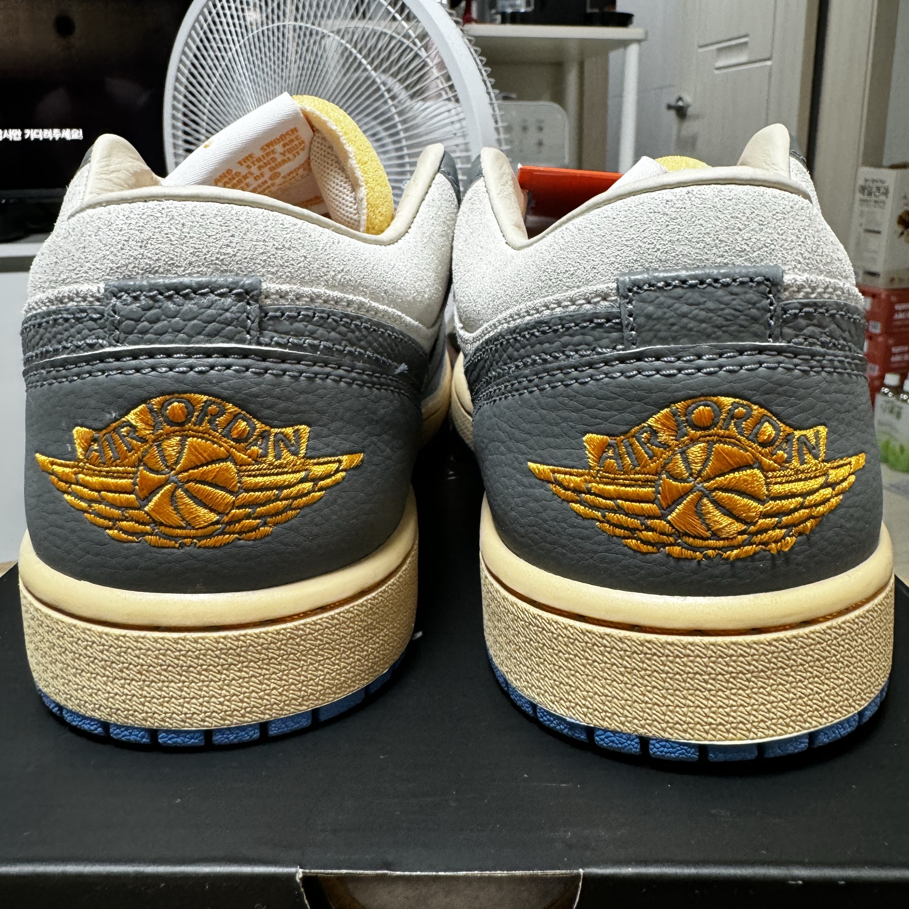 Jordan 1 Low SE Tokyo 96 착용 스타일 - 5