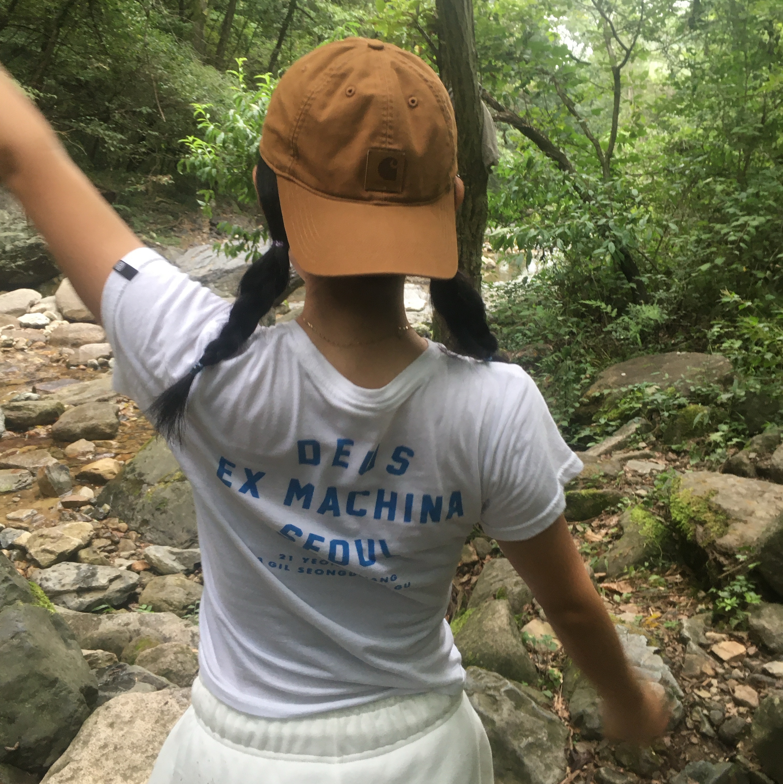 (Kids) Deus Ex Machina College Seongsu T-Shirt White Midnight Blue, Carhartt Canvas Cap Carhartt Brown 착용 스타일