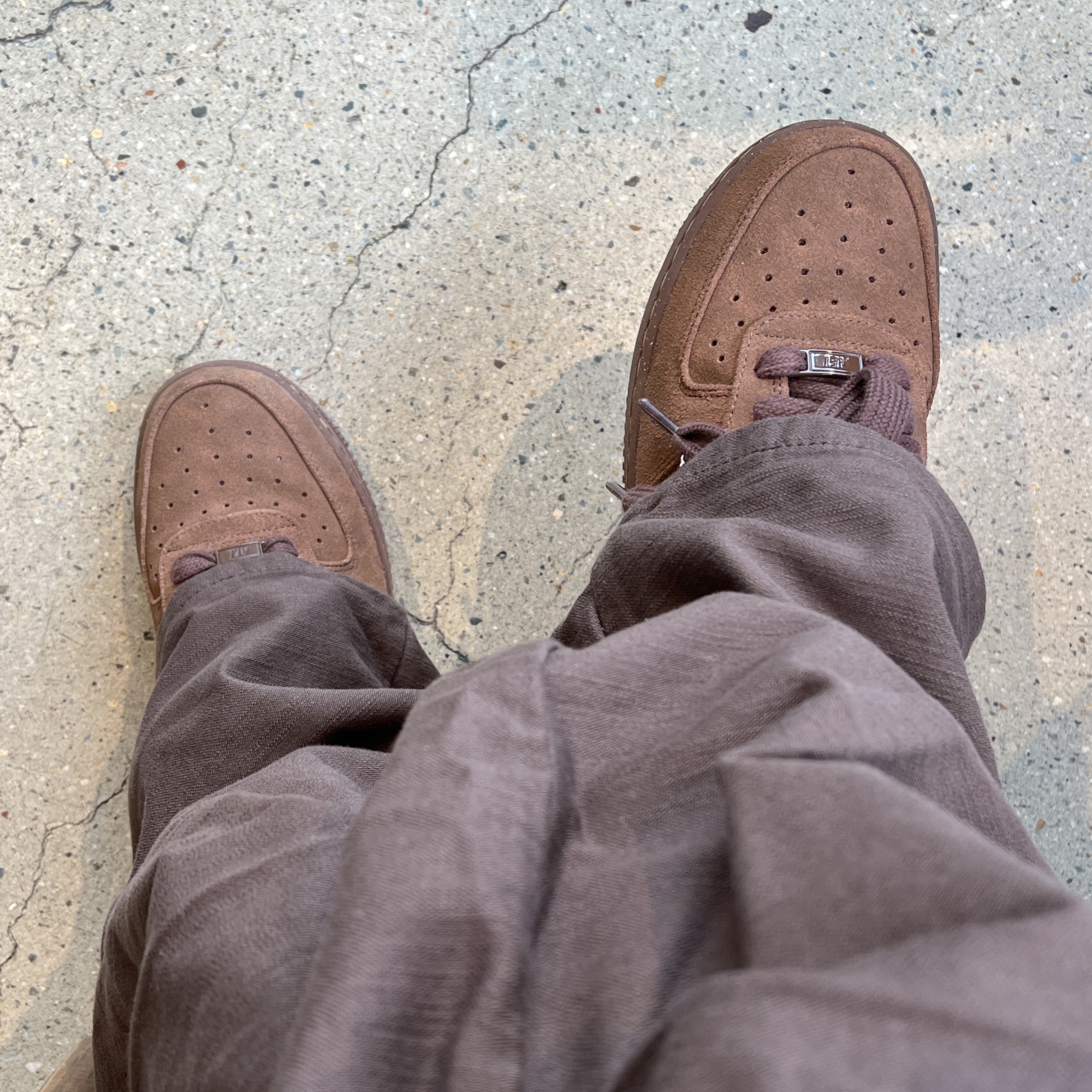 (W) Nike Air Force 1 '07 Cacao Wow 착용 스타일 - 4