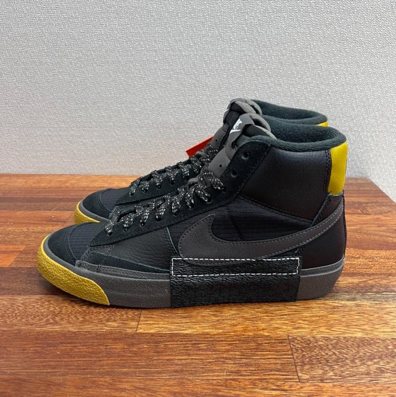 Nike Blazer Mid Pro Club Black Medium Ash 착용 스타일 - 1