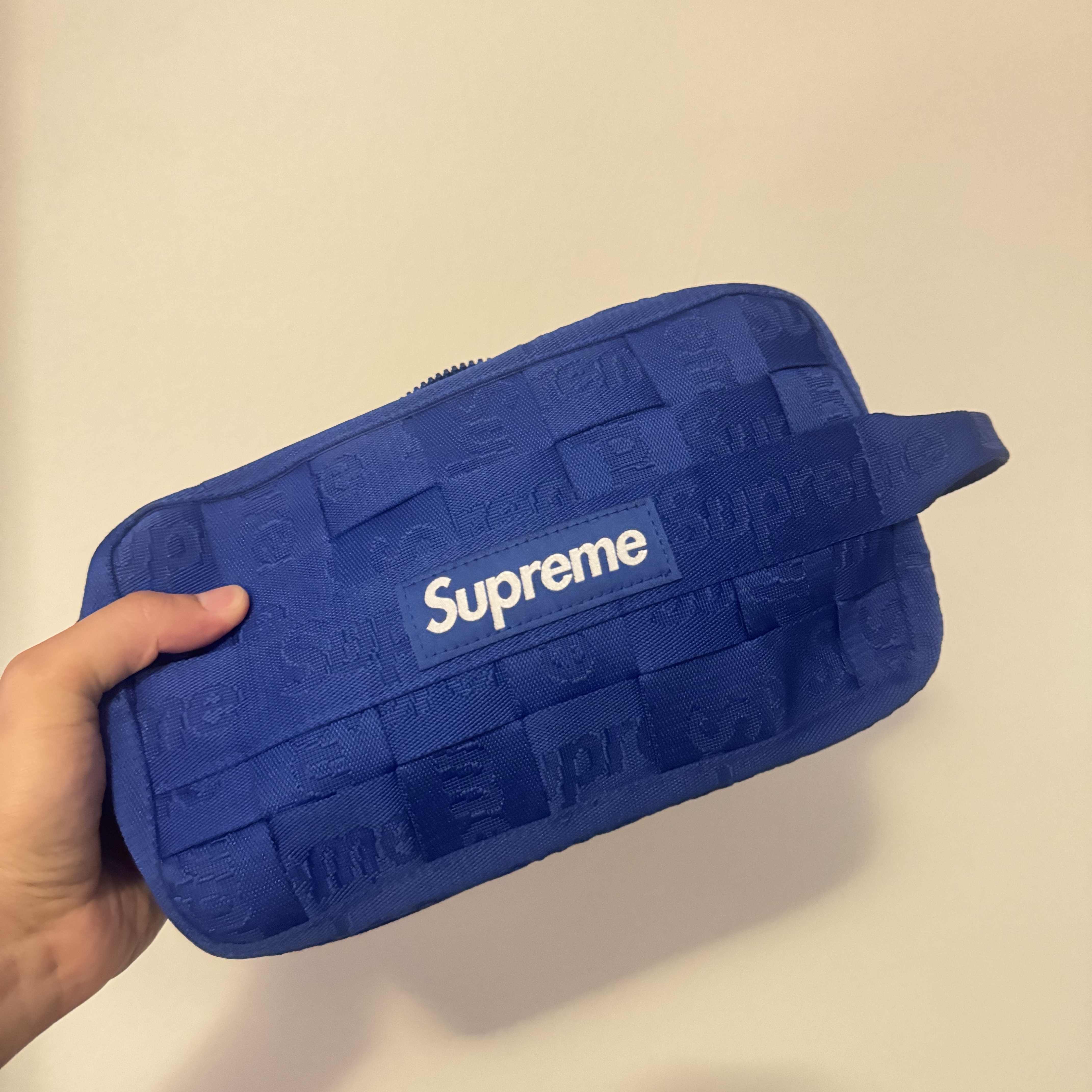 Supreme Woven Utility Bag Royal - 24SS 착용 스타일