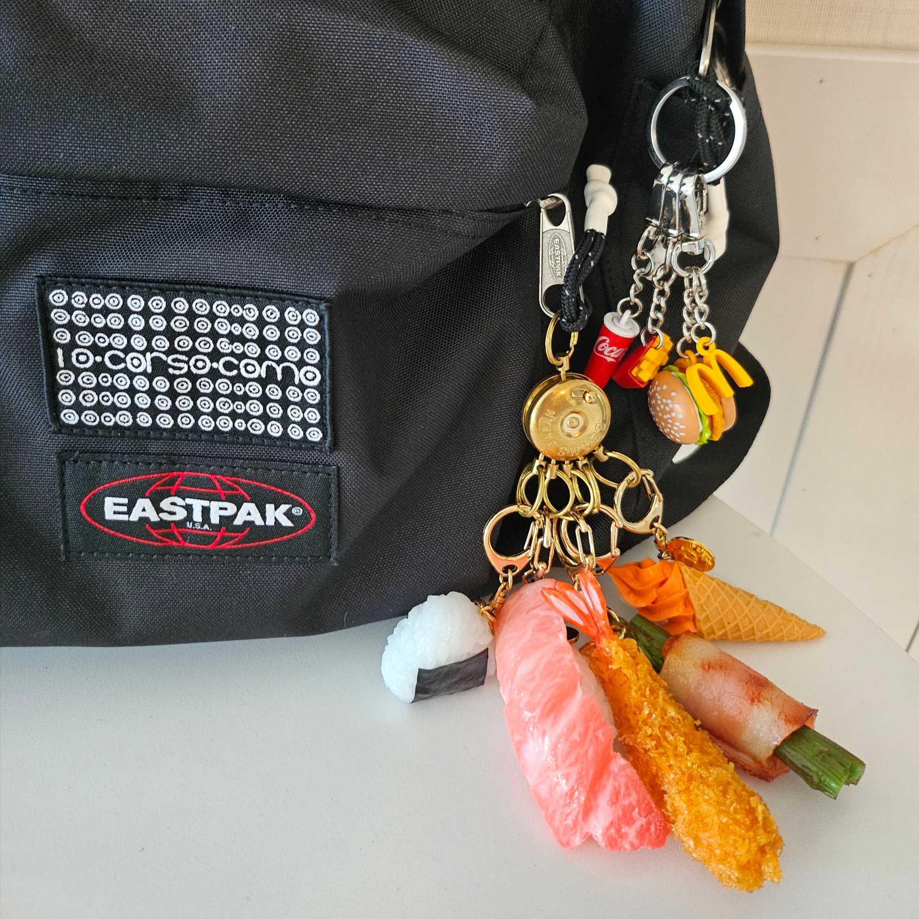 Beams x Sanpuru Key Holder Shrimp Fried, Beams x Sanpuru Key Holder Asparagus 착용 스타일