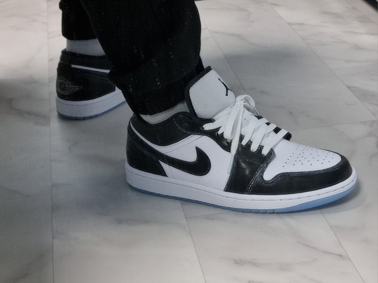 Nike Dunk Low Retro Black, Jordan 1 Low SE Concord 착용 스타일 - 8