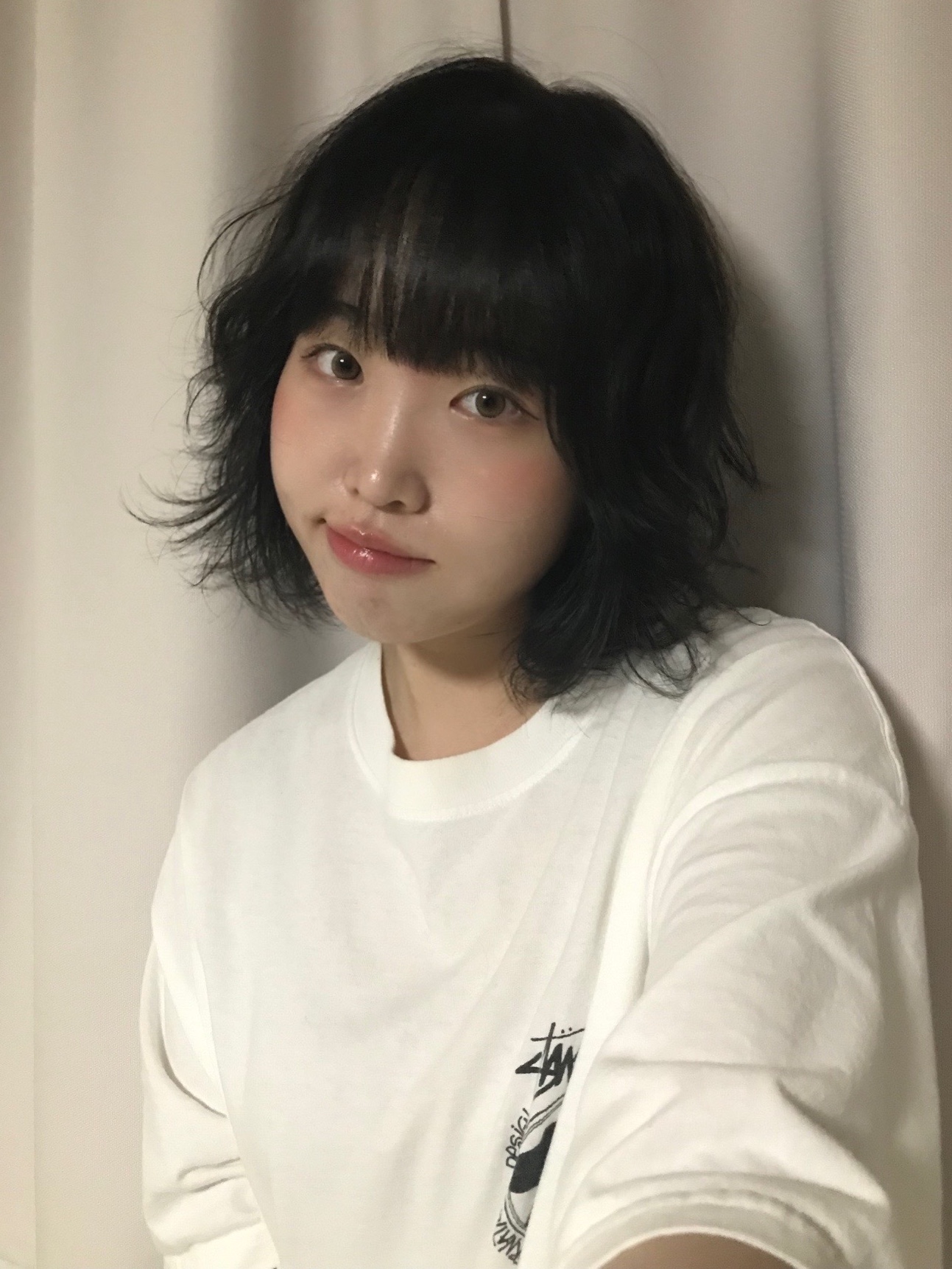 Stussy Beach Roots T-Shirt Natural 착용 스타일 - 1