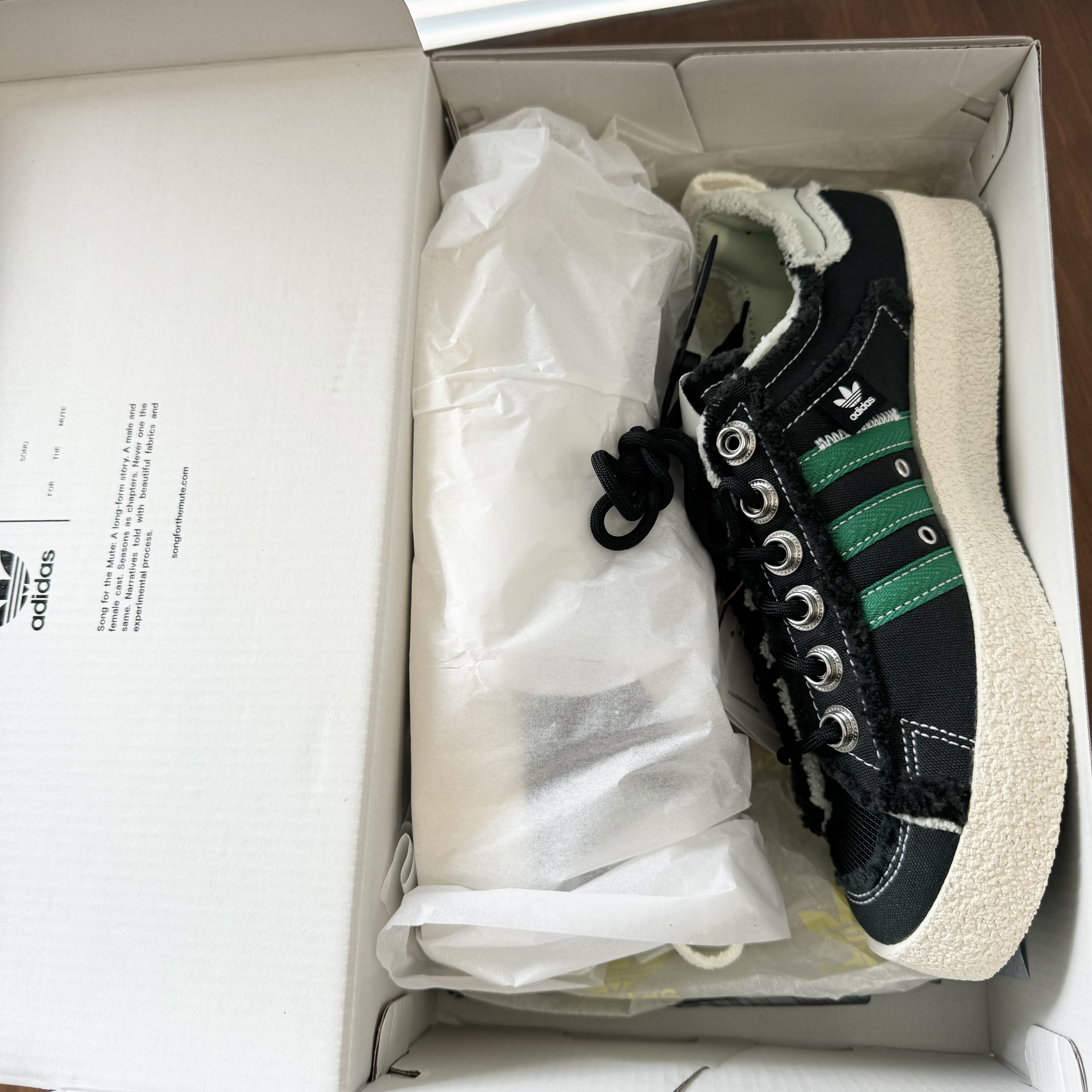 Adidas x Song for the Mute Campus 80s Core Black Cream White 착용 스타일 - 5