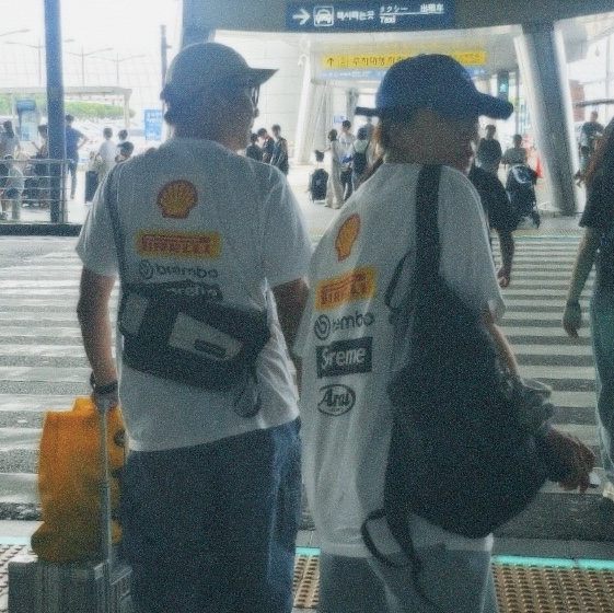 Supreme x Ducati Logos T-Shirt White - 24SS 착용 스타일