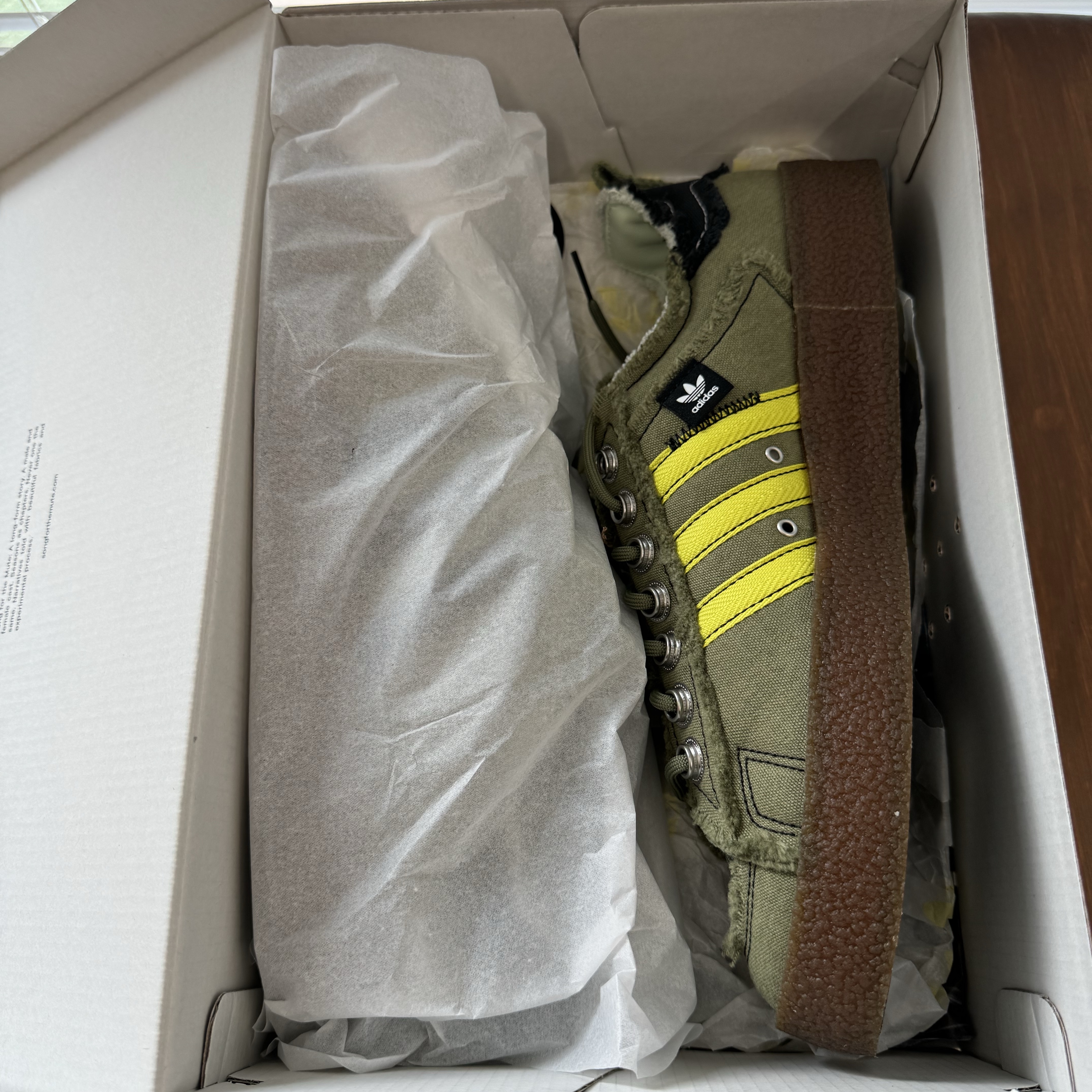 Adidas x Song for the Mute Campus 80s Focus Olive Core Black 착용 스타일 - 4