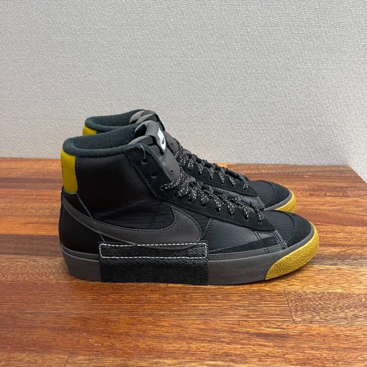 Nike Blazer Mid Pro Club Black Medium Ash 착용 스타일 - 2