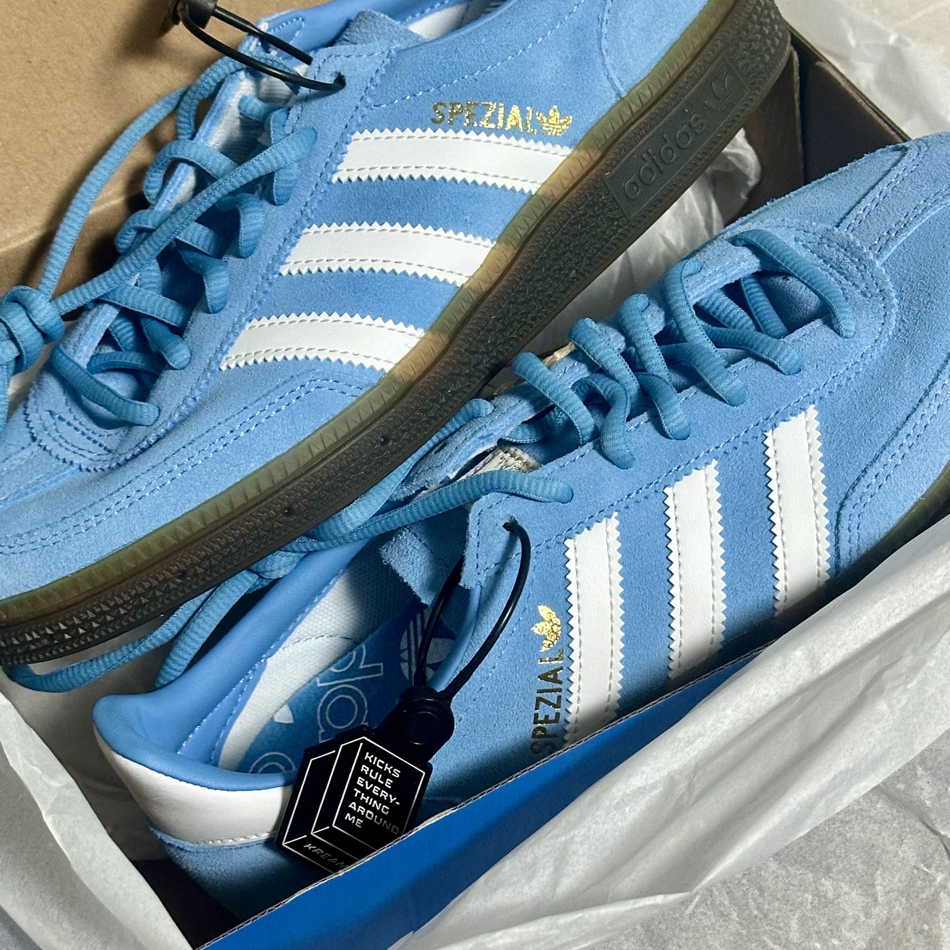 Adidas Spezial Handball Light Blue 착용 스타일