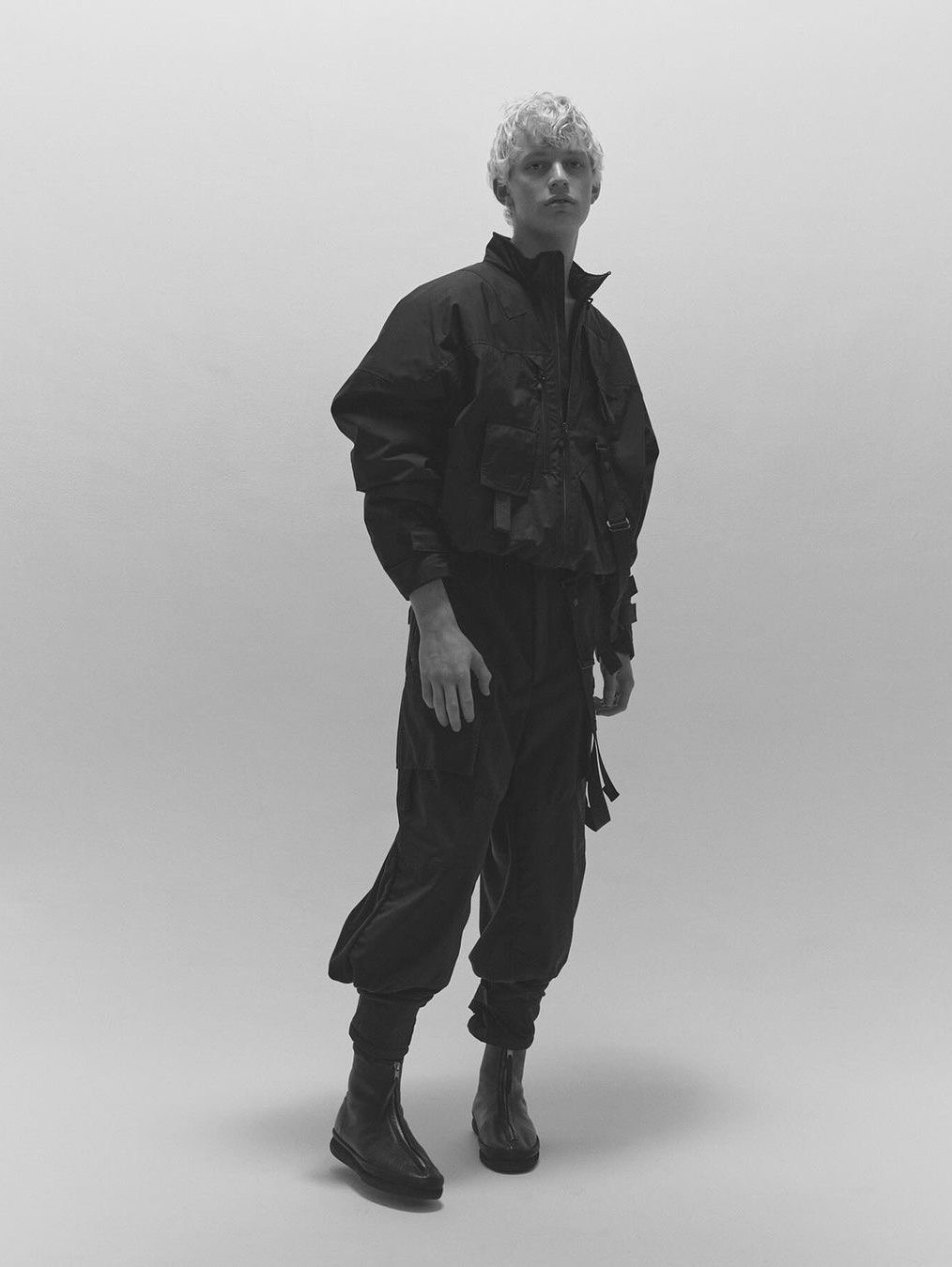 D-VEC x Primaloft Windstopper By Gore-Tex Labs 3L Blouson Black - 24FW 착용 스타일 - 4