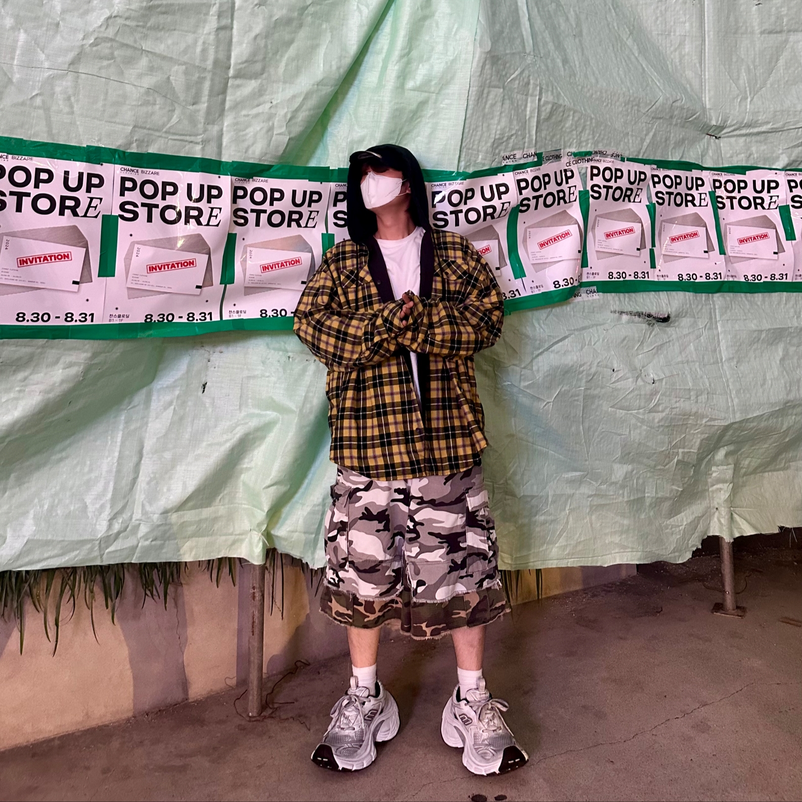 Project G/R Reversible Hoodie Check Shirts Black Yellow, Project G/R x MFM333. Layered Skirt Camo Cargo Shorts Multi Camo 착용 스타일 - 1