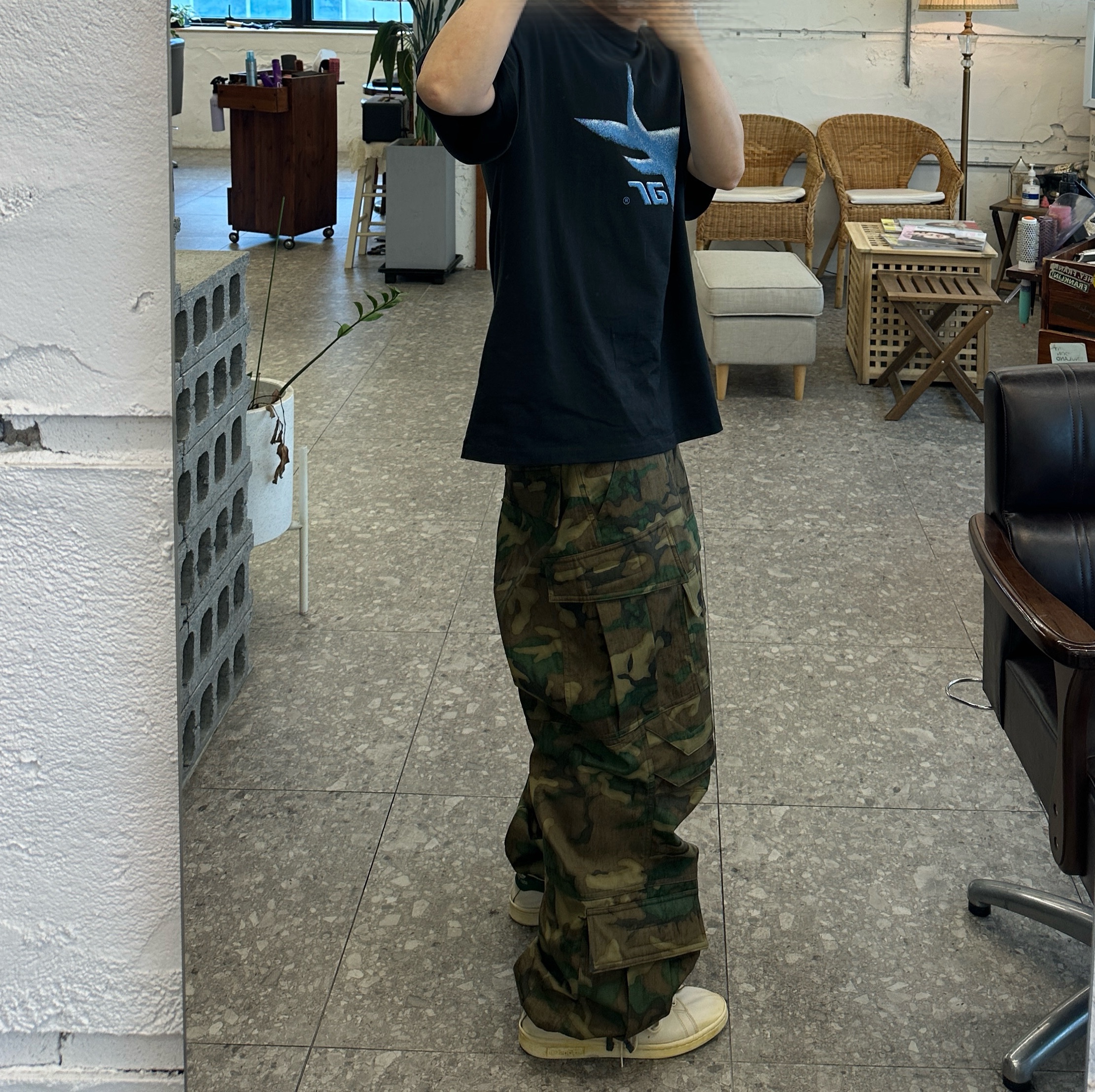 Farfromwhat Far Camo Cargo Pants Green, Adidas Stan Smith Decon Cloud White Green 착용 스타일