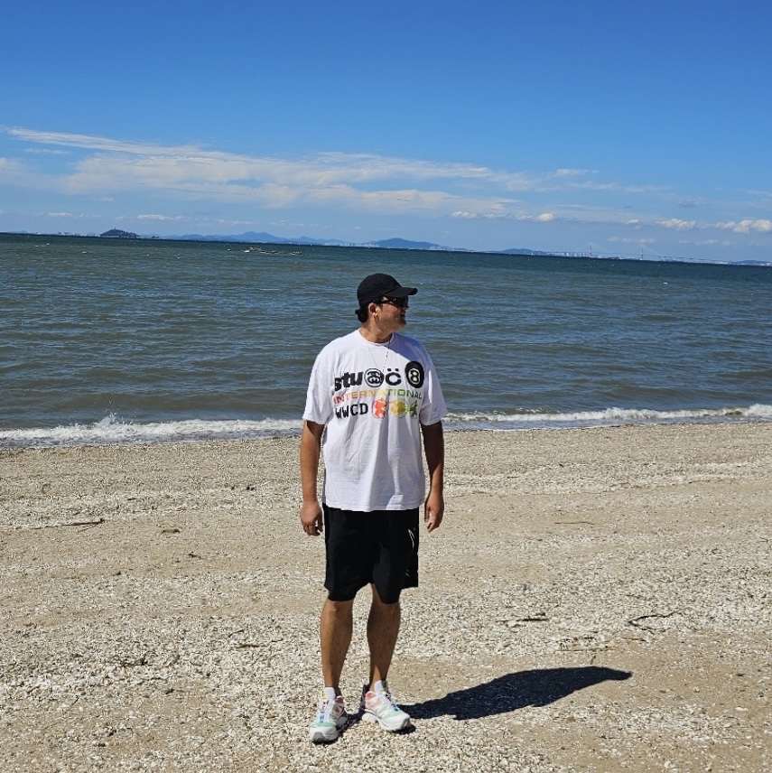 On Running Lightweight Cap Black, Stussy x Cactus Plant Flea Market International T-Shirt White 착용 스타일 - 3