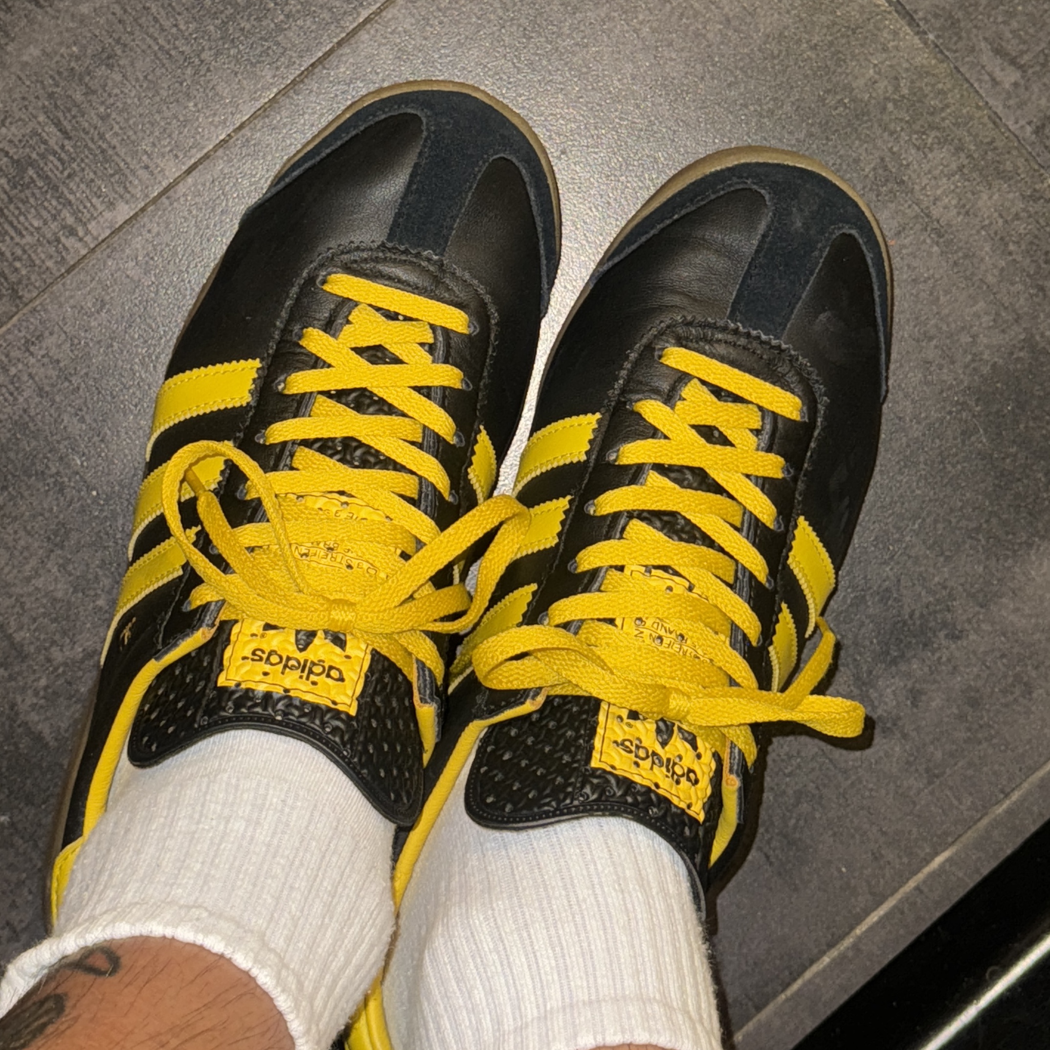Adidas City Series Oslo 착용 스타일