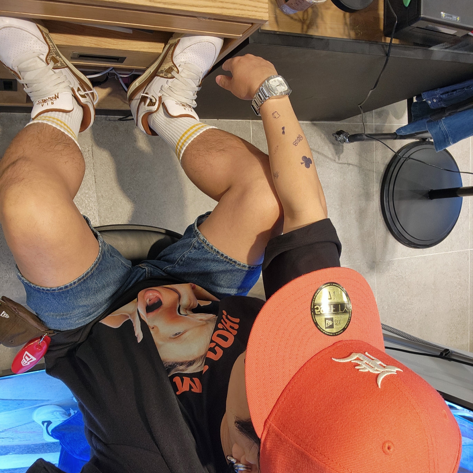 Nike x Stussy Air Flight 89 Low White and Pecan 착용 스타일