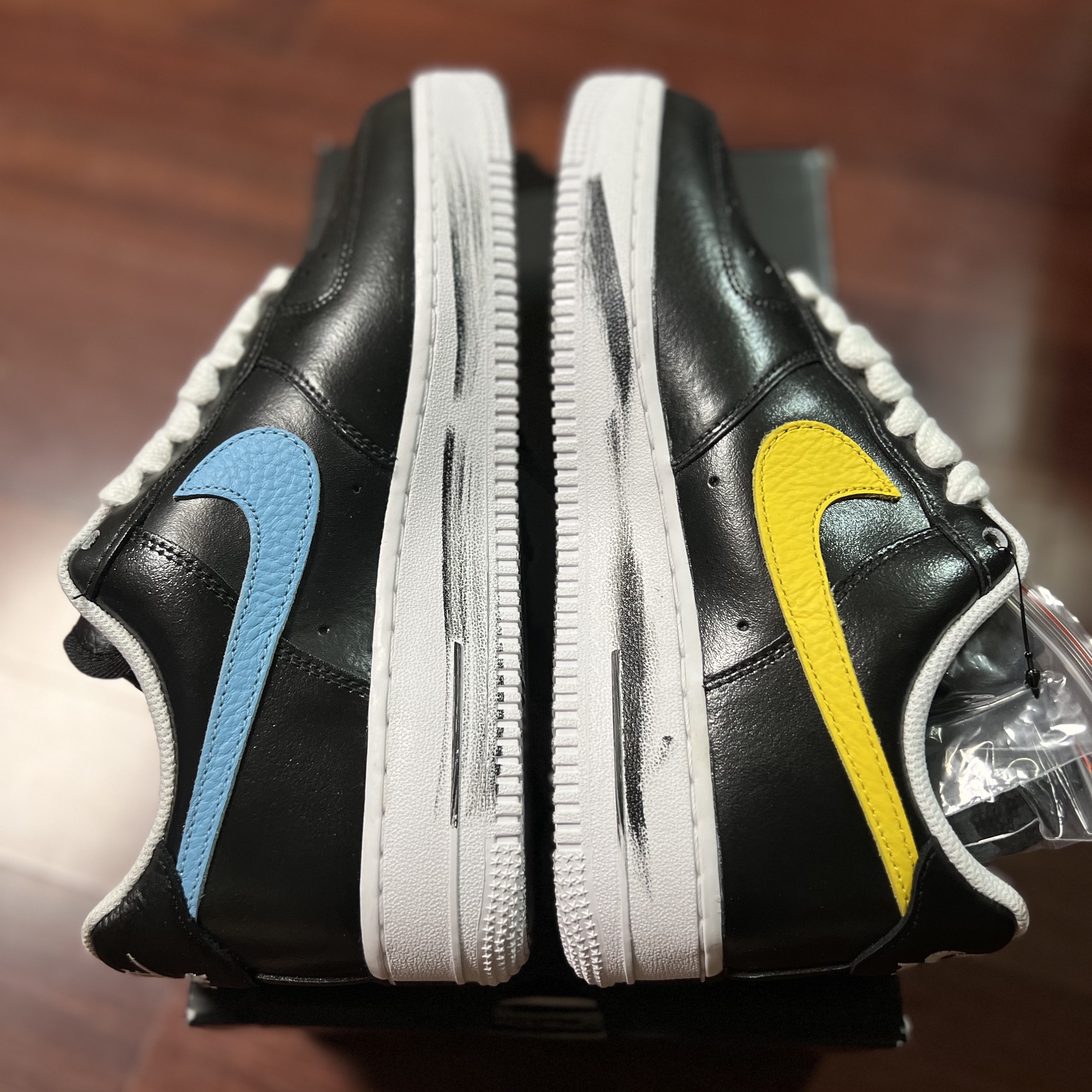 Nike x Peaceminusone Air Force 1 Low Para-Noise 3.0 Black and Multicolor 착용 스타일 - 3